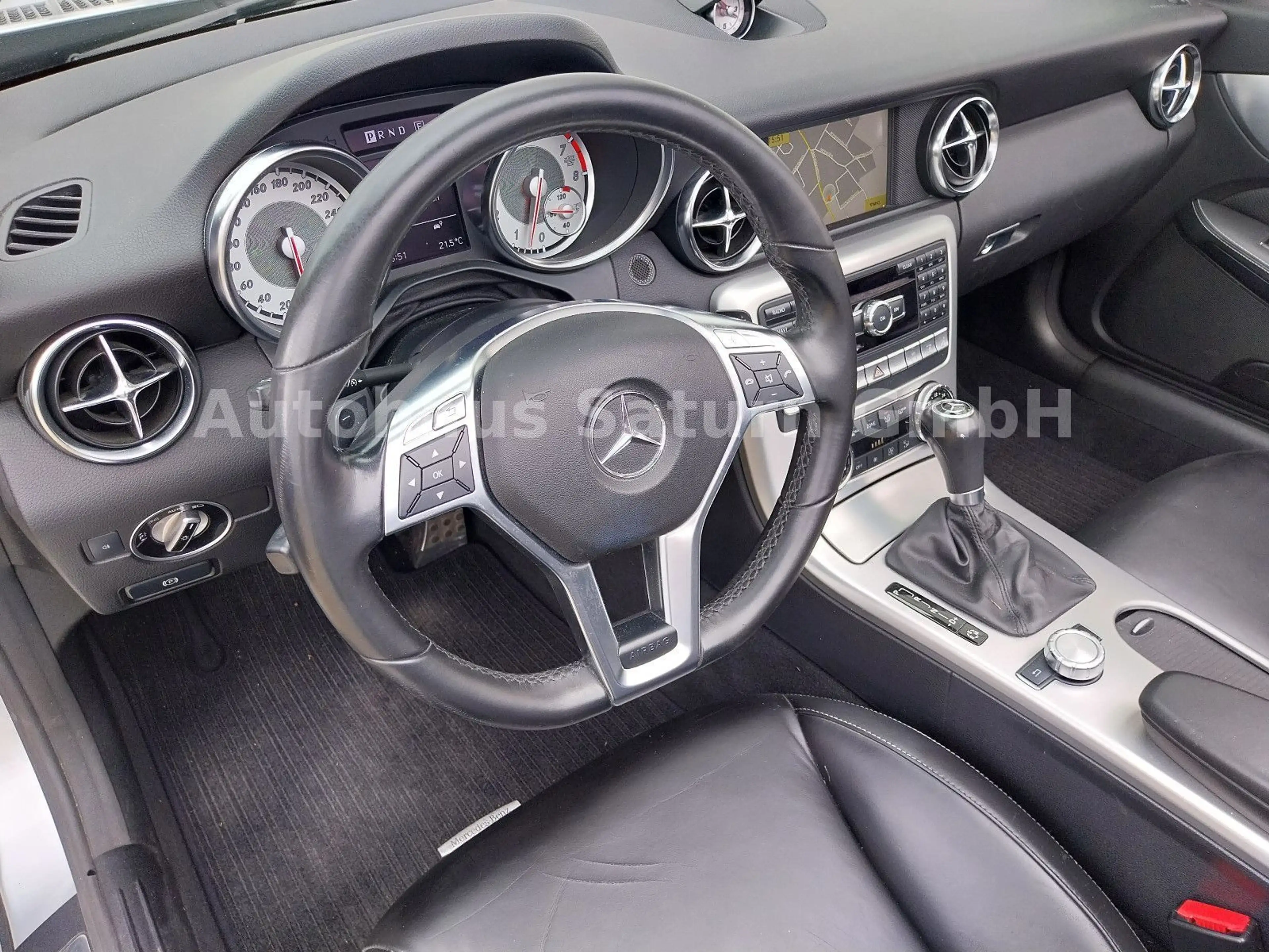 Mercedes-Benz SLK 350 Autom.*Pano*Distronic*2Hd*Checkheft*PDC — photo 10