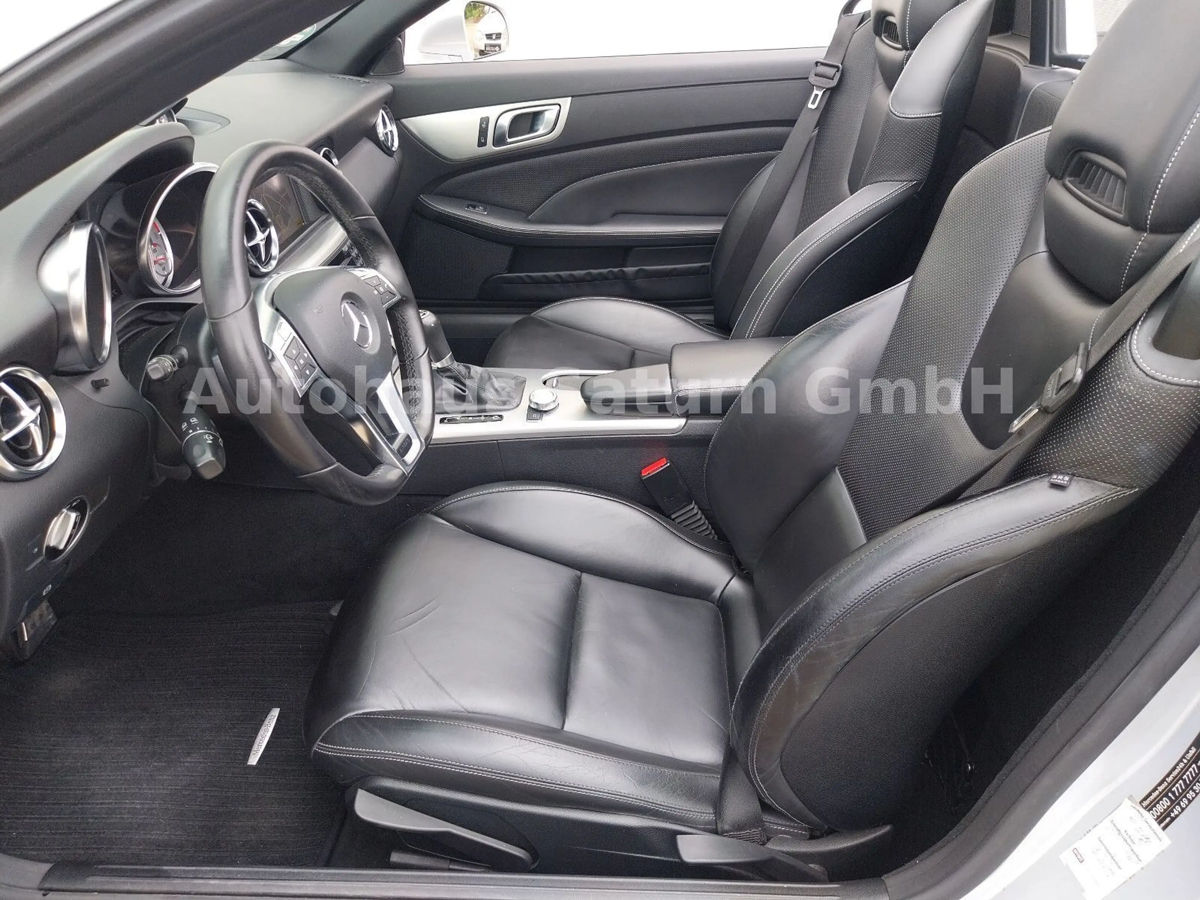 Mercedes-Benz SLK 350 Autom.*Pano*Distronic*2Hd*Checkheft*PDC — photo 9