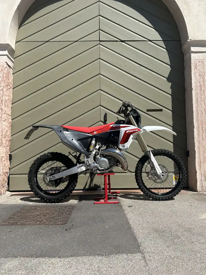 Fantic 125E