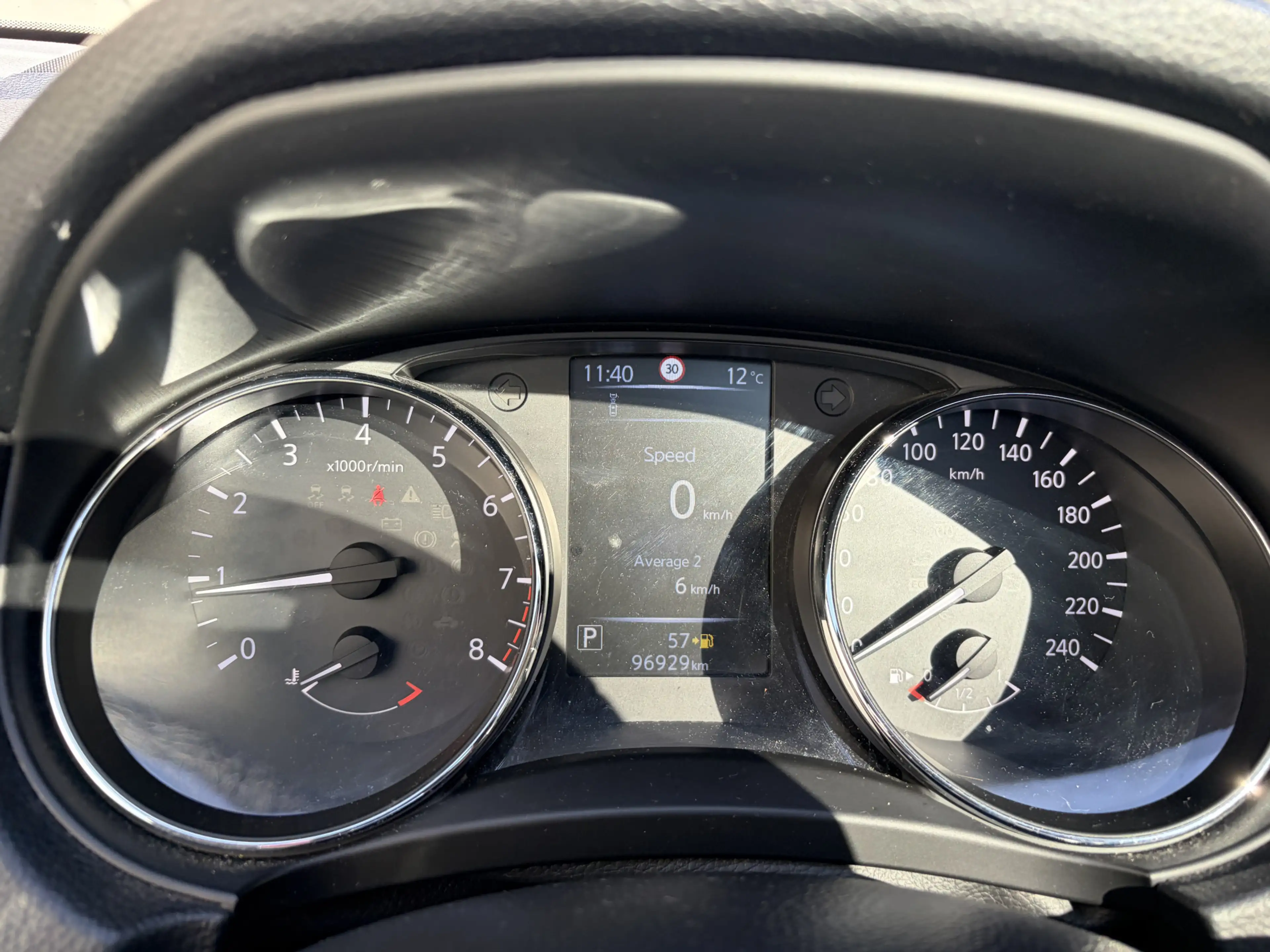 Nissan Qashqai 1.2 Tekna / AUTOMAAT / LEER / NAVI / CRUISE / PANO — photo 13