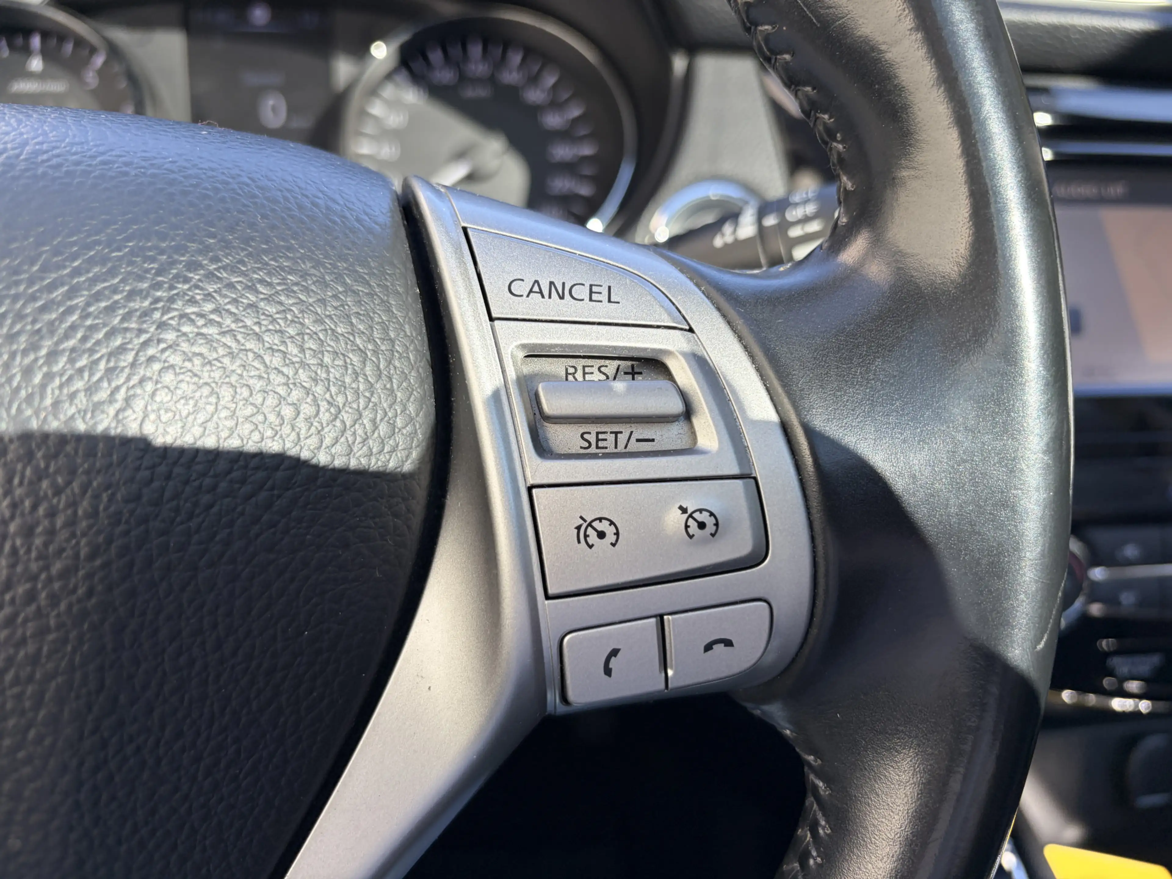 Nissan Qashqai 1.2 Tekna / AUTOMAAT / LEER / NAVI / CRUISE / PANO — photo 15