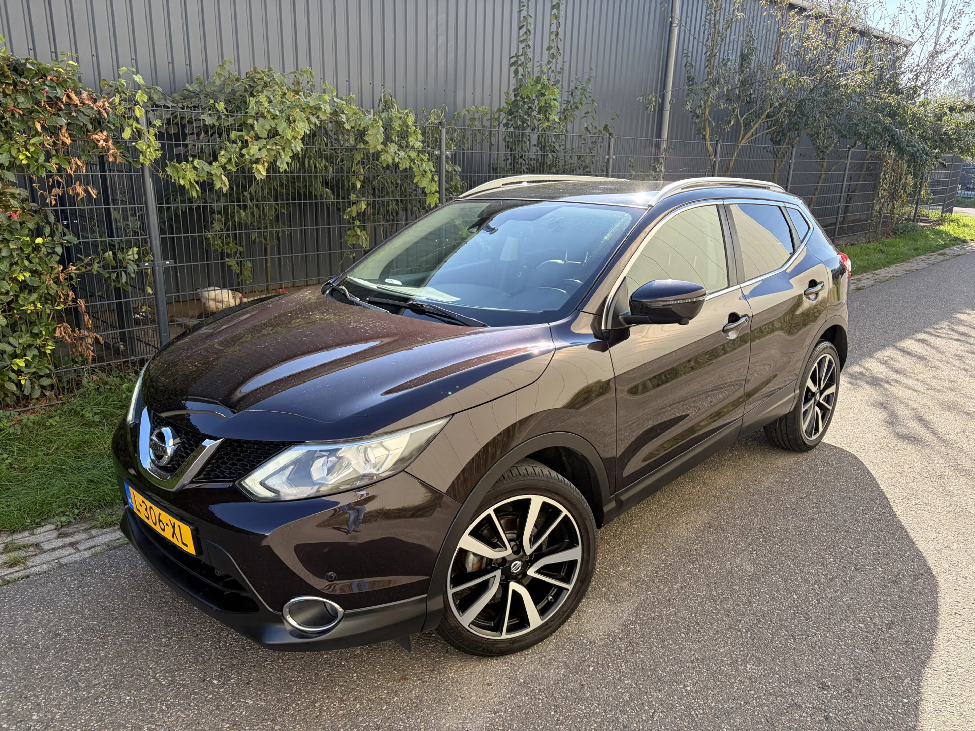Nissan Qashqai 1.2 Tekna / AUTOMAAT / LEER / NAVI / CRUISE / PANO — photo 2