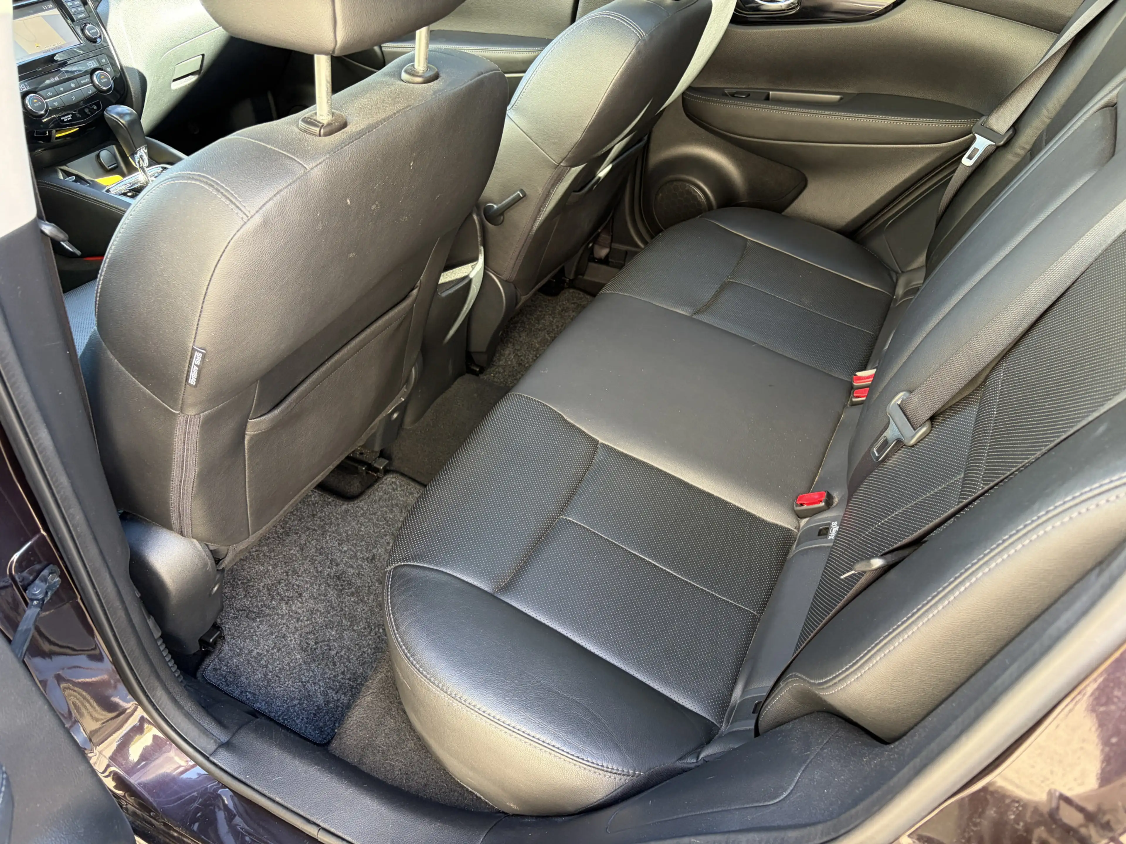 Nissan Qashqai 1.2 Tekna / AUTOMAAT / LEER / NAVI / CRUISE / PANO — photo 4