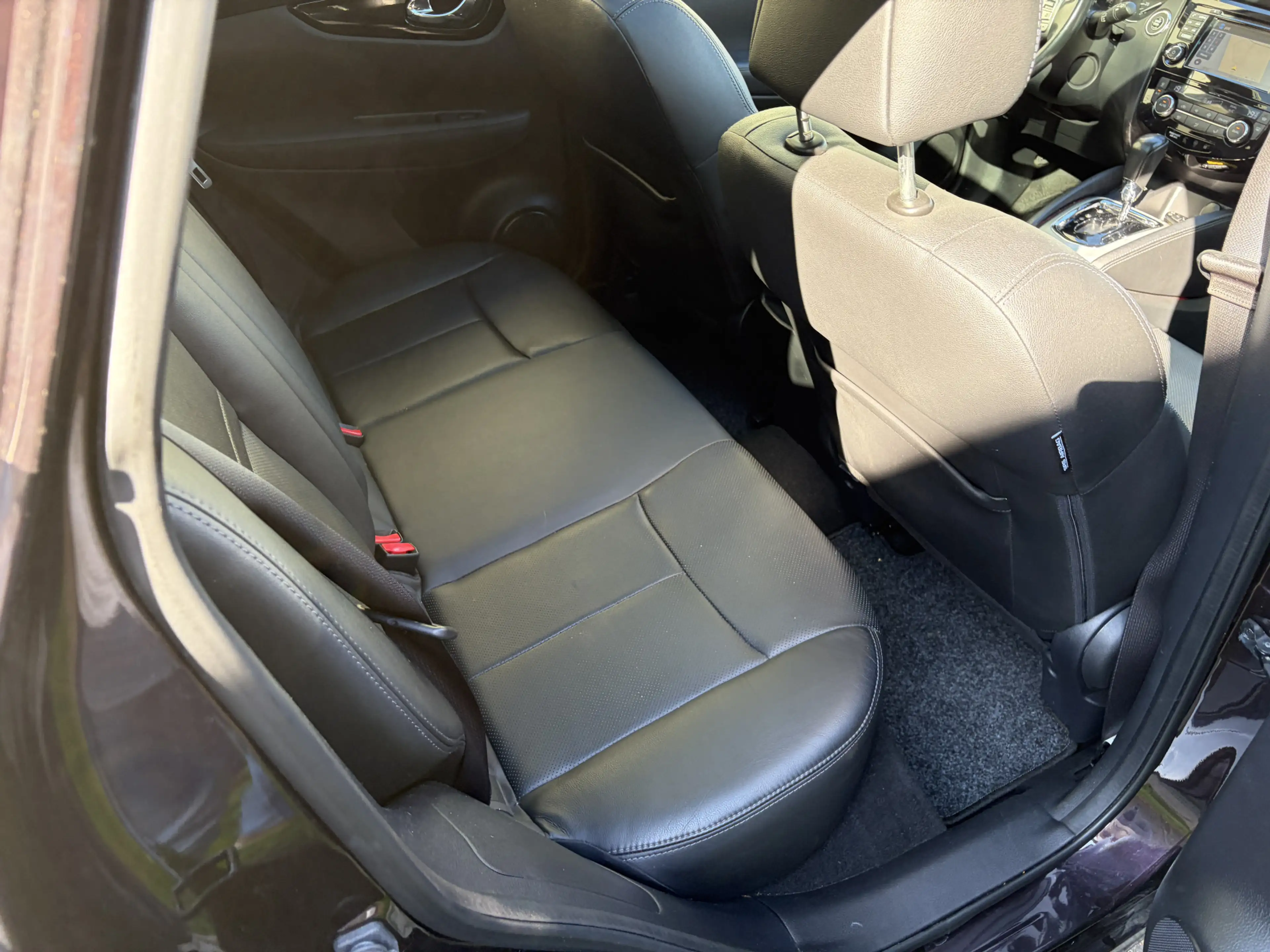 Nissan Qashqai 1.2 Tekna / AUTOMAAT / LEER / NAVI / CRUISE / PANO — photo 23