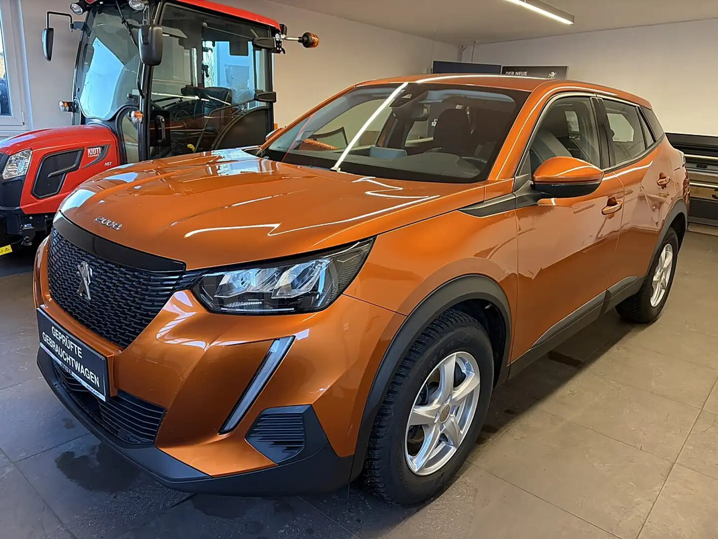 Peugeot 2008 PureTech 100 S&S Active Pack 6-Gang-Manuell Orange - 2