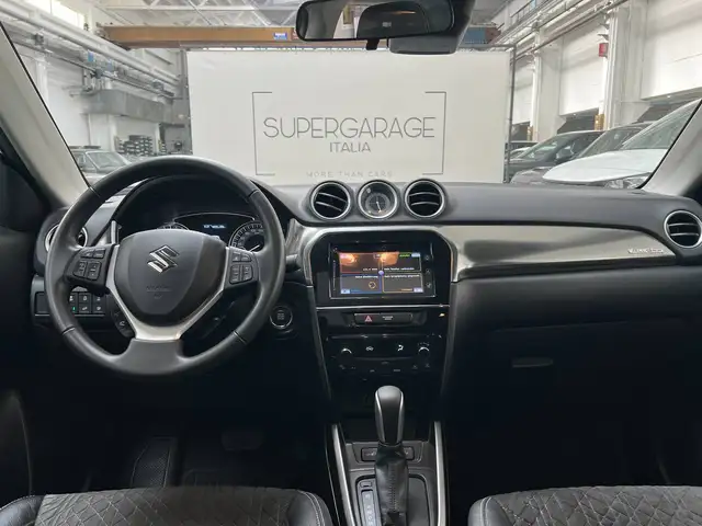 Suzuki Vitara view 8