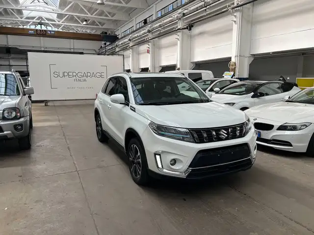 Suzuki Vitara view 2