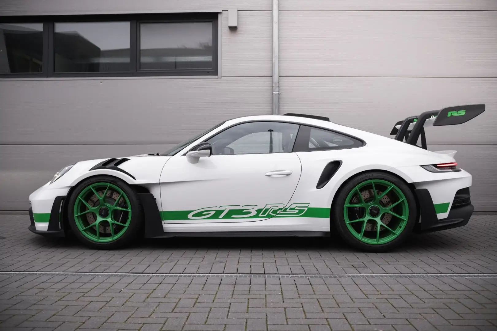 Porsche 992 /911 GT3 RS-Lift-Weissach-"RS Tribute"-BOSE Blanc - 1