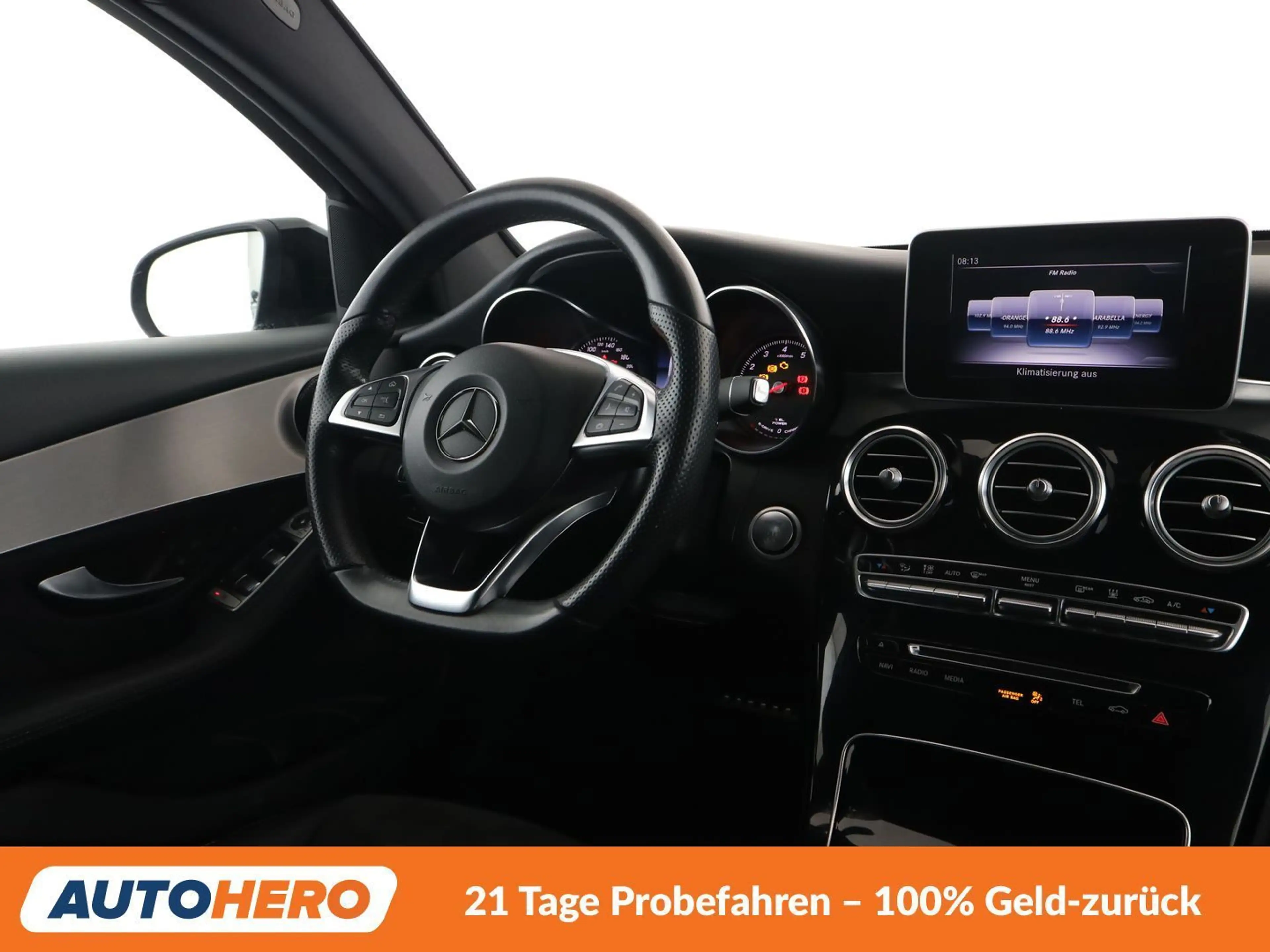 Mercedes-Benz GLC 350 GLC 350e 4Matic AMG Line — photo 13
