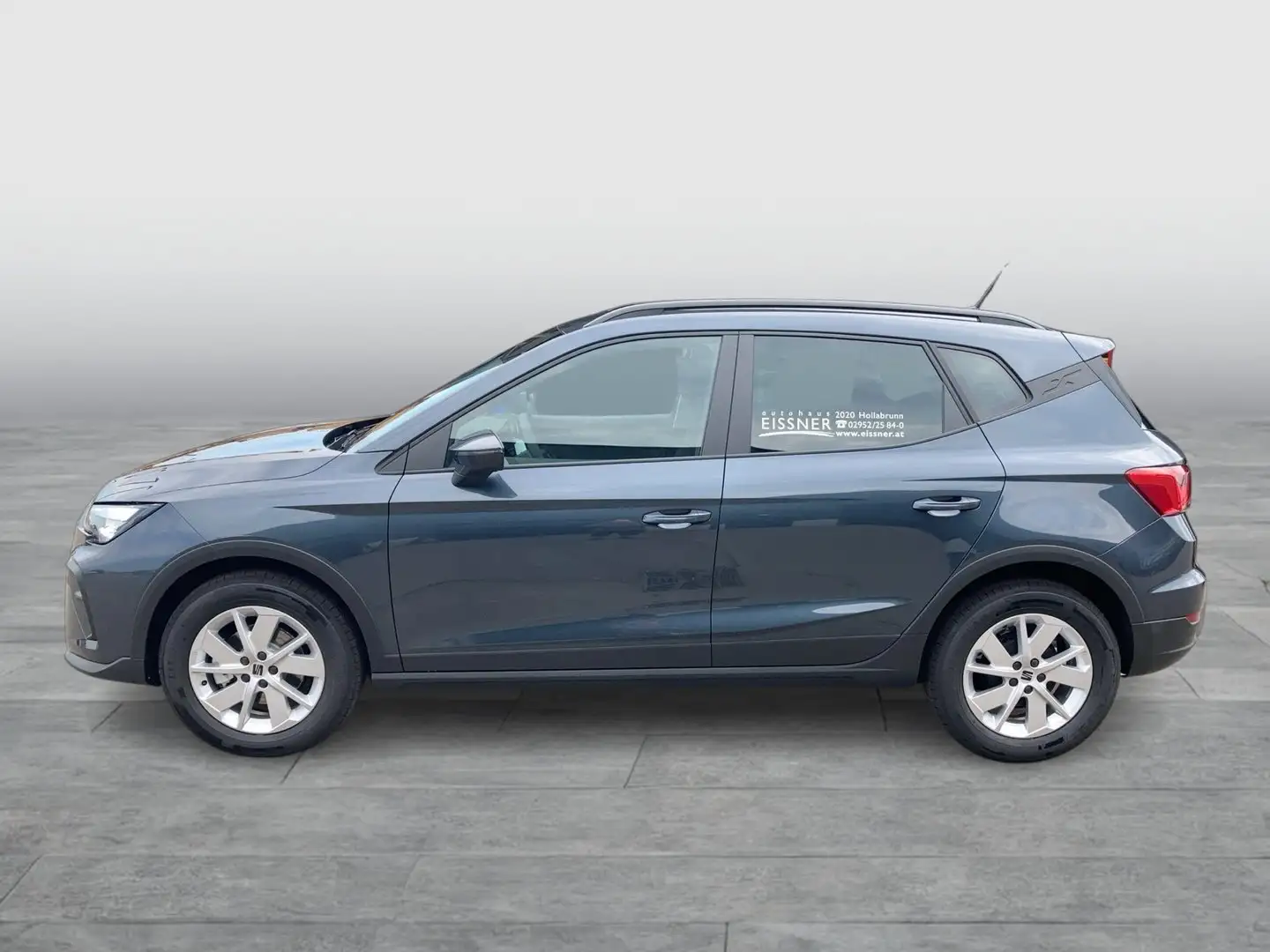 SEAT Arona Reference 1.0 TSI Grau - 2