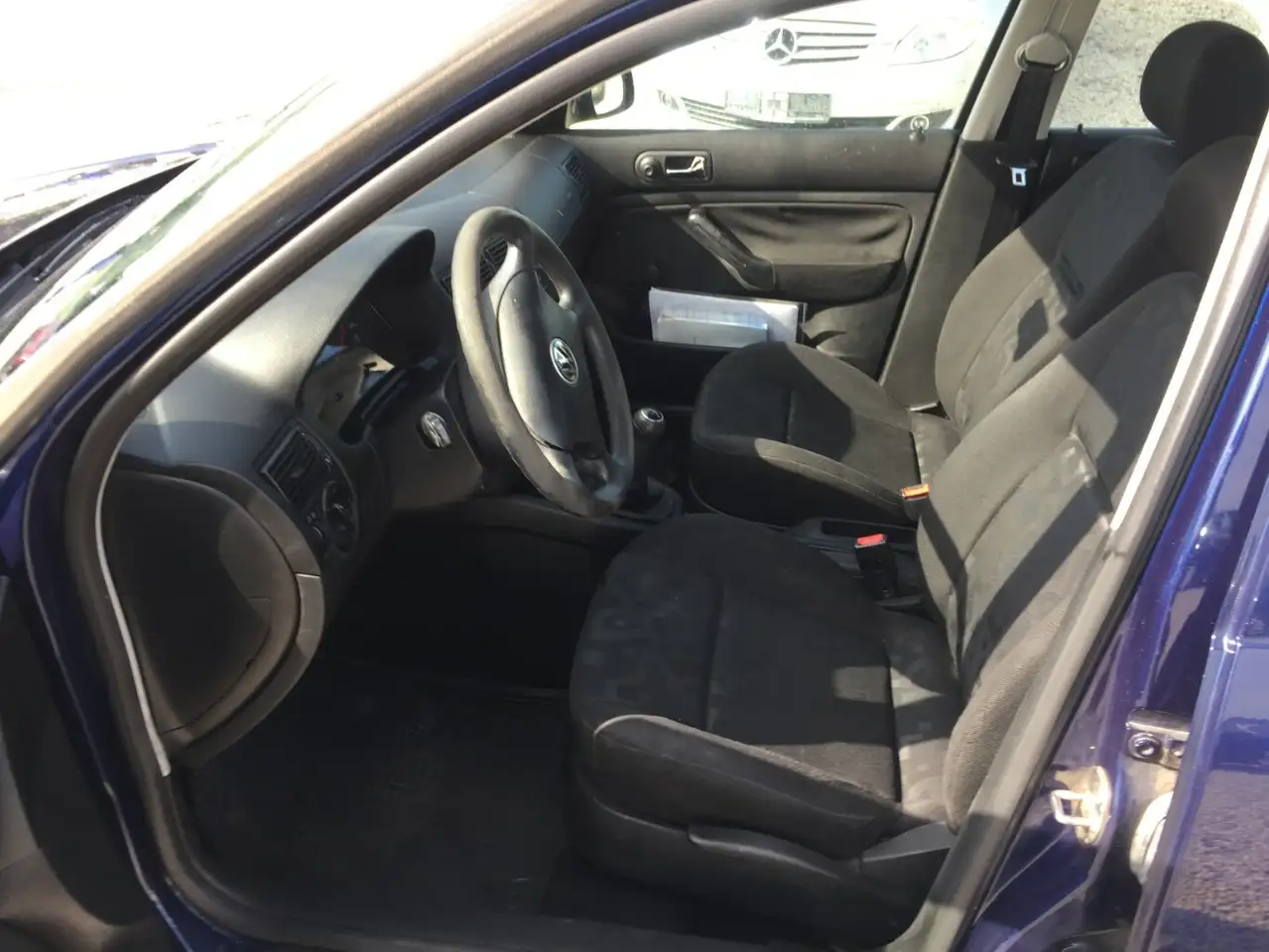 Volkswagen Golf 4 Türig,Tüv 01/28!, foto 5