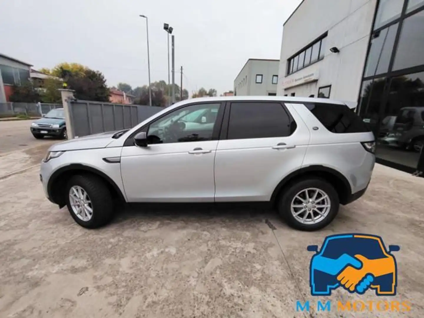 Land Rover Discovery Sport 2.0 TD4 150 CV Auto Business Edition Pure Argent - 2