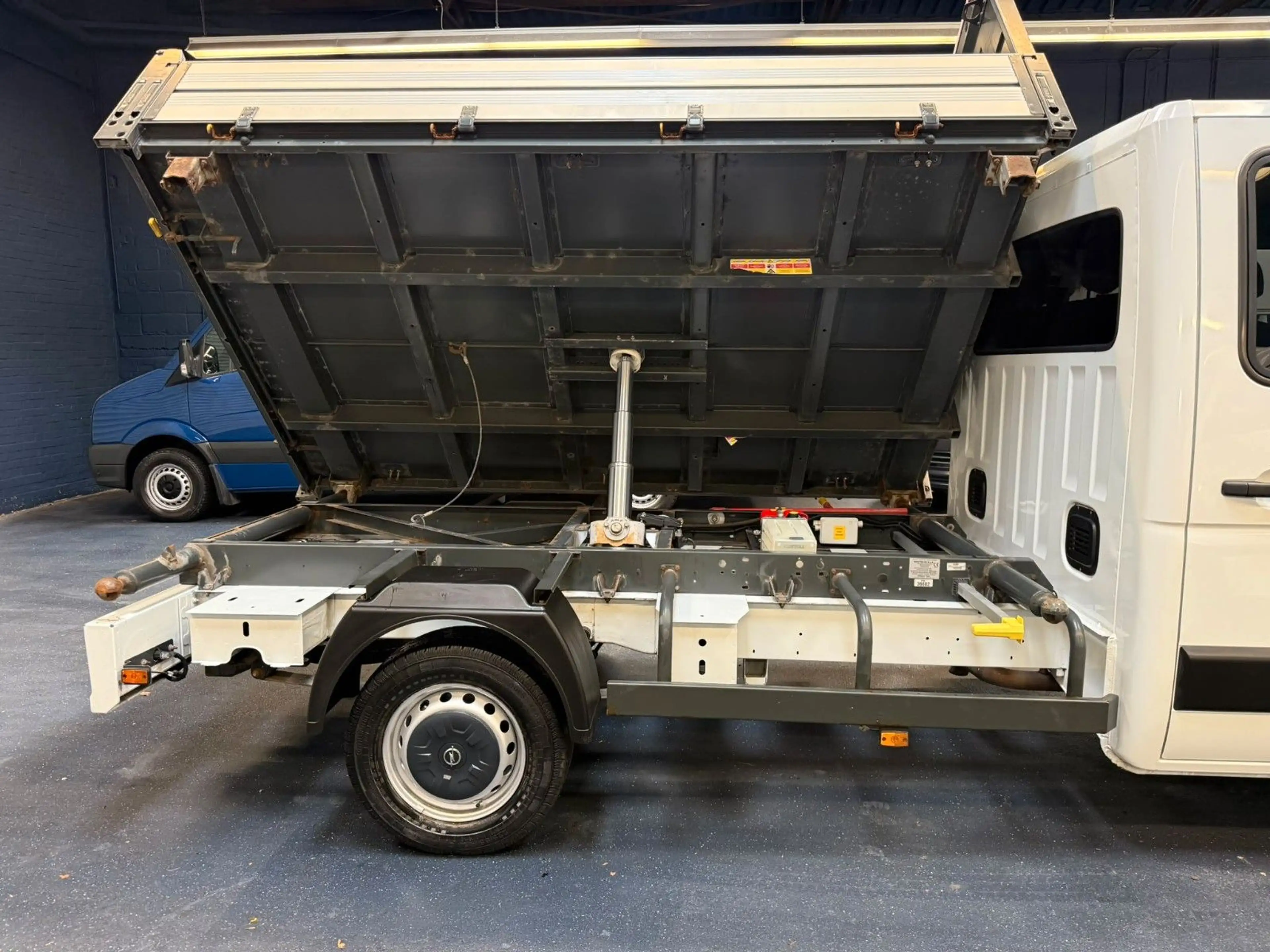 Opel Movano DoKa MAXI 3 Seiten Kipper Klima AHK — photo 10