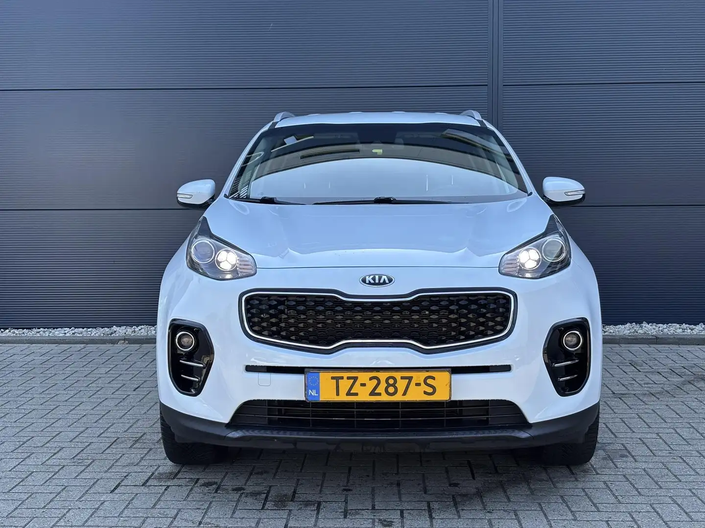 Kia Sportage 1.6 GDi 132pk DynamicLine I Full Map Navigatie Wit - 2
