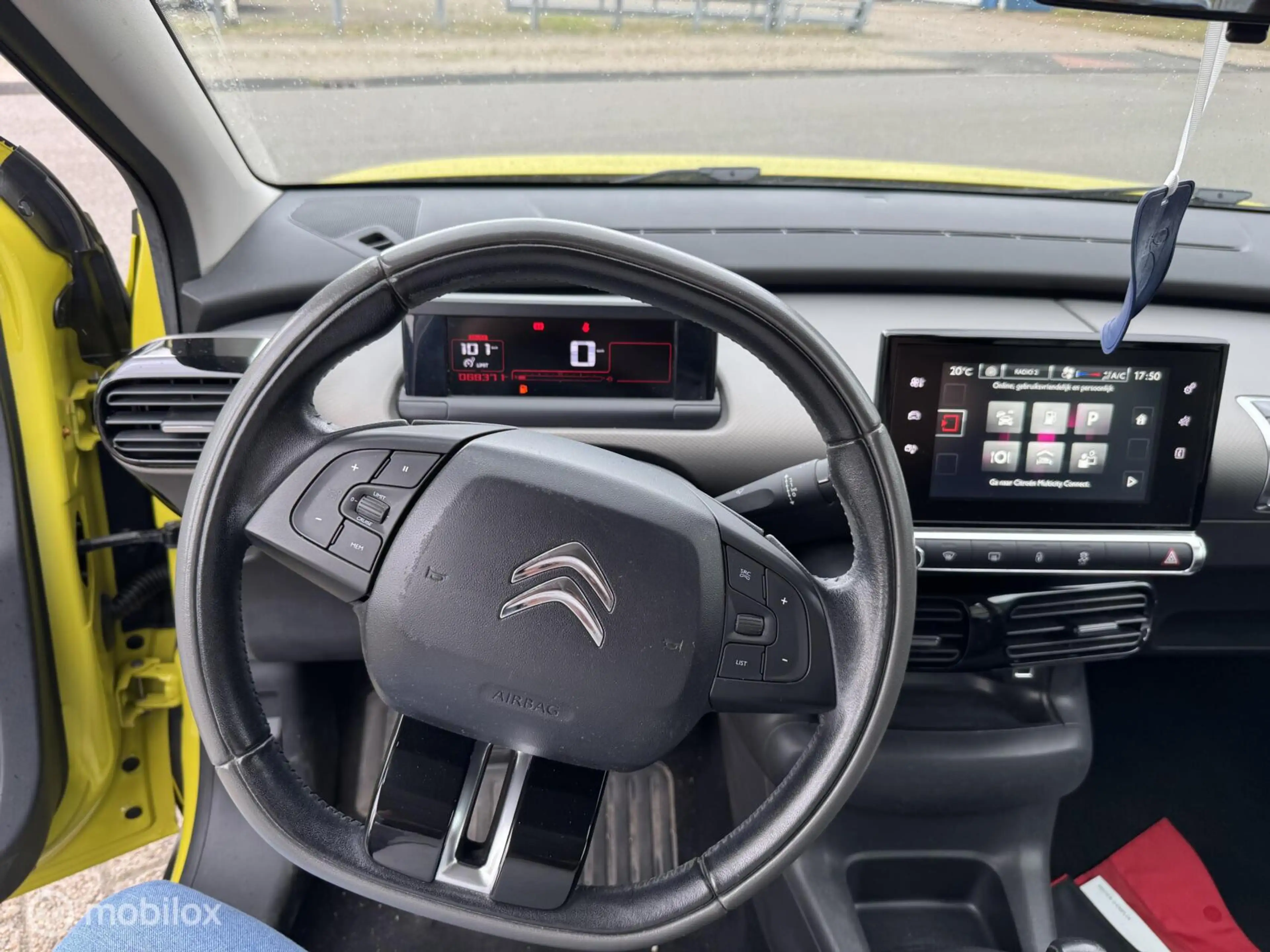 Citroen C4 Cactus 1.2 VTi Business navi 68311 km — photo 10