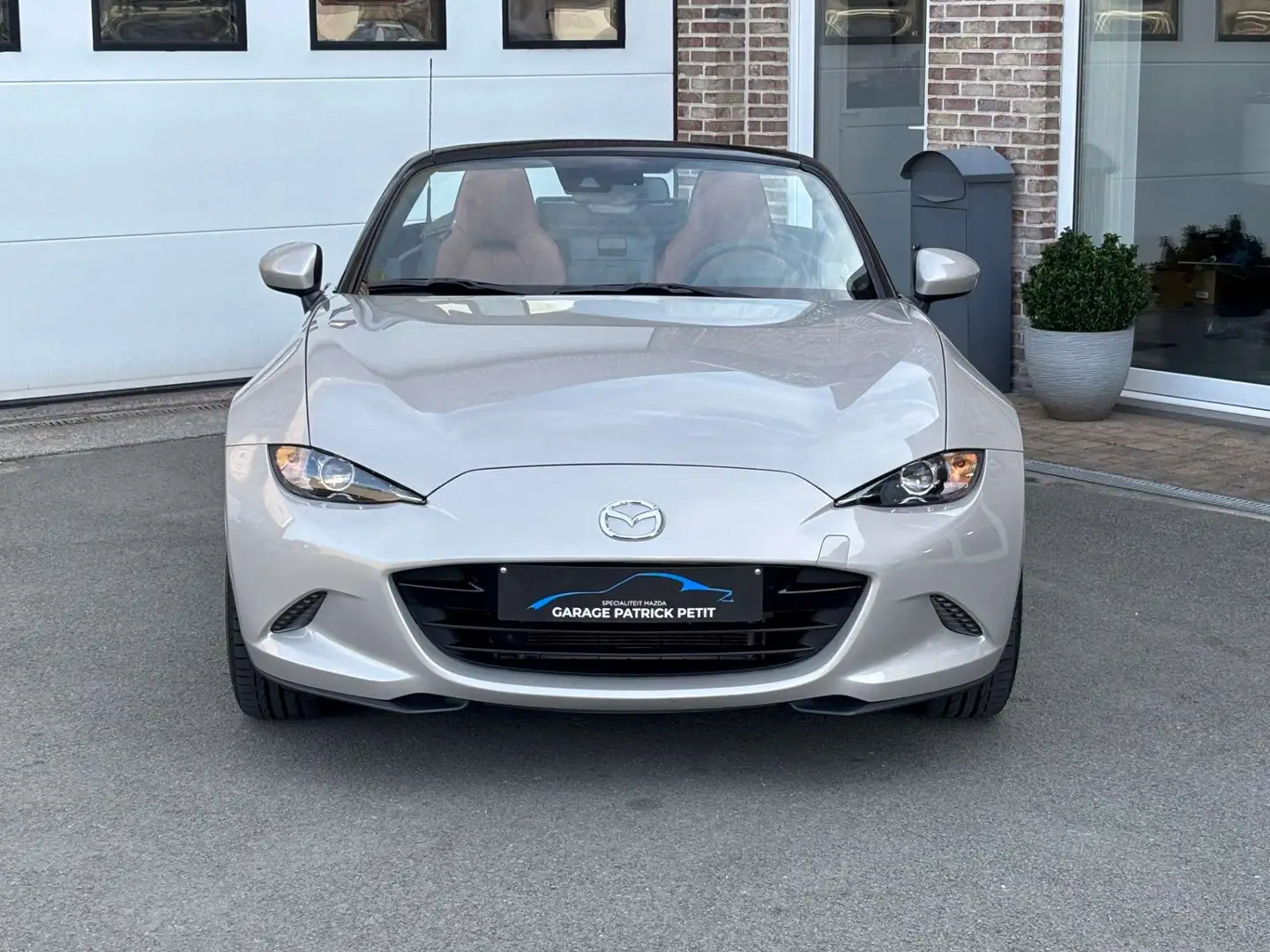 Mazda MX-5 2.0 ND KAZARI / 29000km / 12m waarborg Beige - 2
