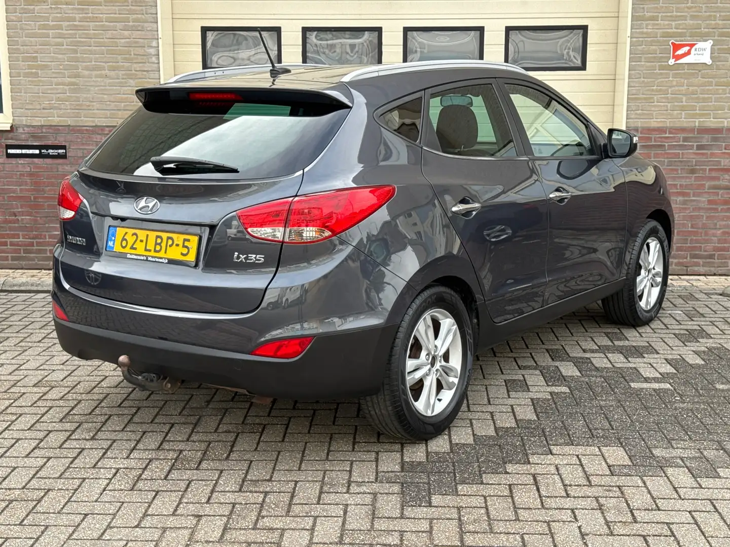 Hyundai iX35 2.0i Style Airco | Clima | Navi | Camera | Cruise Grijs - 2