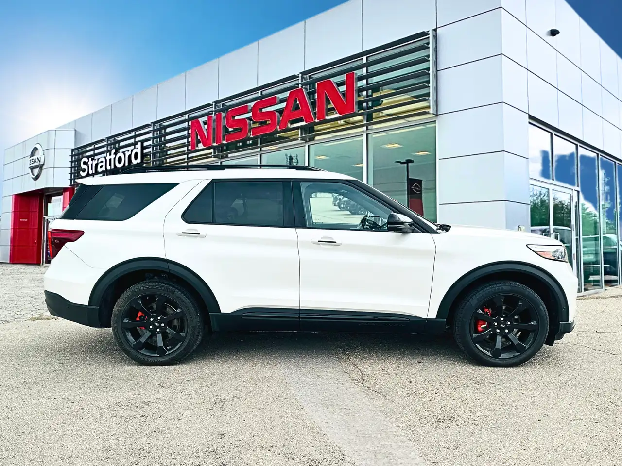 Ford Explorer снимка Ford Explorer