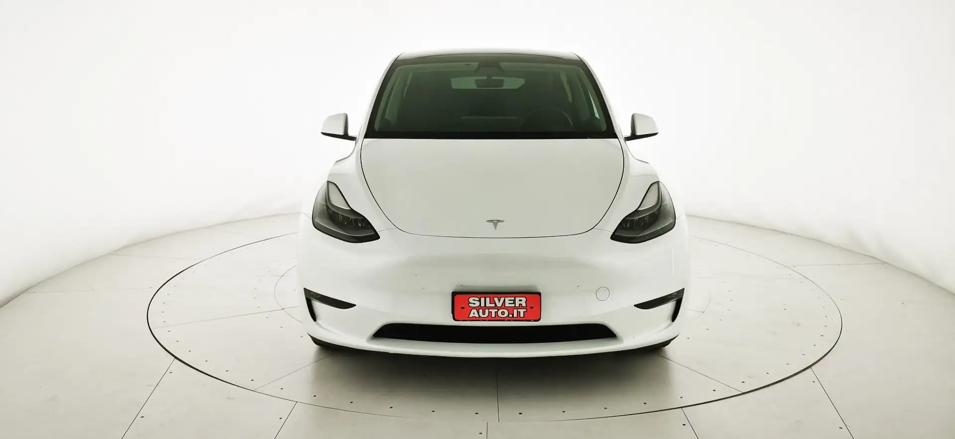 Tesla Model Y Long Raange AWD Dual Motor Bianco - 2