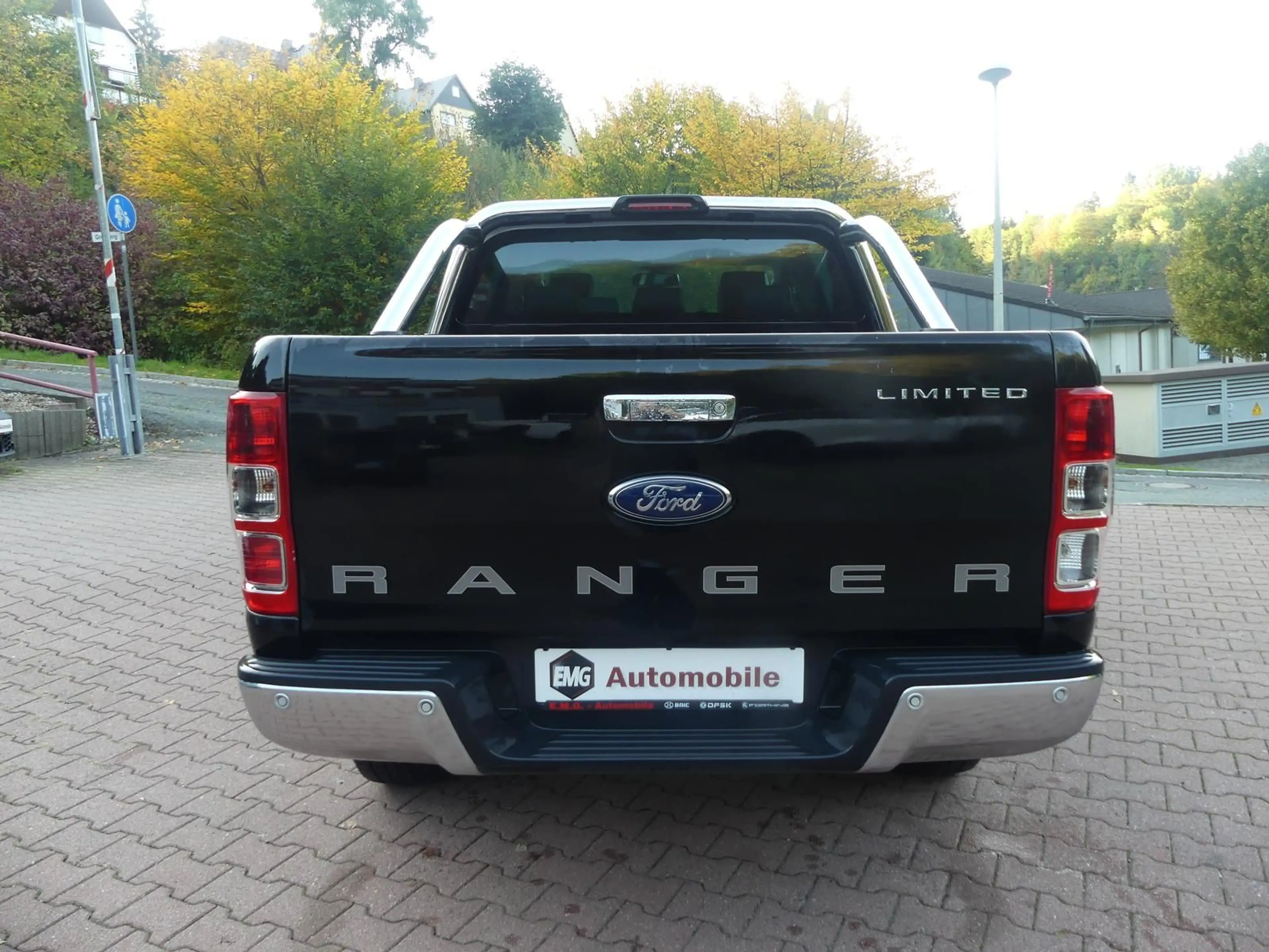 Ford Ranger 2.2*DoKa*4x4*Leder*Klimaauto*SItzhzg*PDC — photo 6