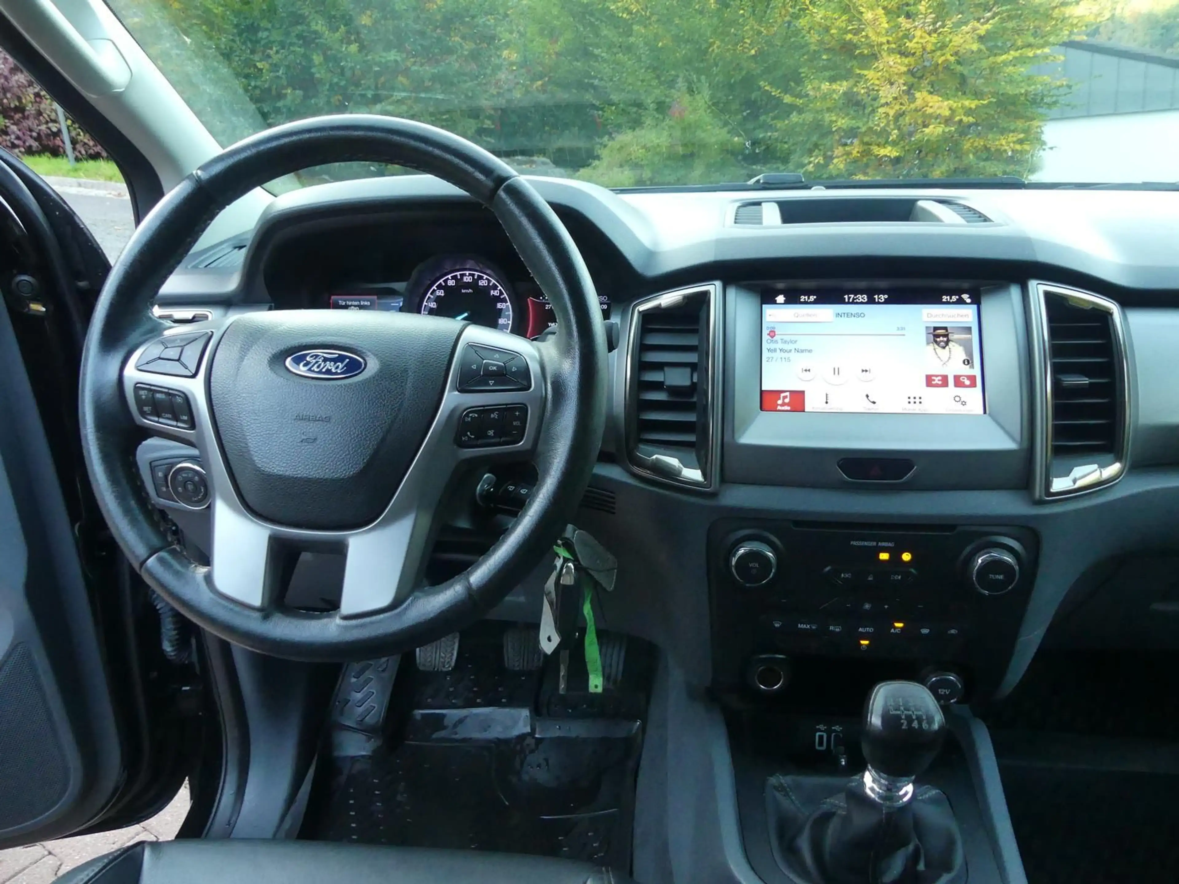 Ford Ranger 2.2*DoKa*4x4*Leder*Klimaauto*SItzhzg*PDC — photo 12