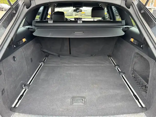 Audi A6 view 15