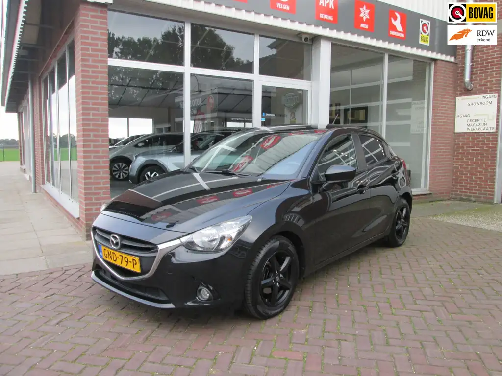 Mazda 2 2015 из Европы — купить под ключ