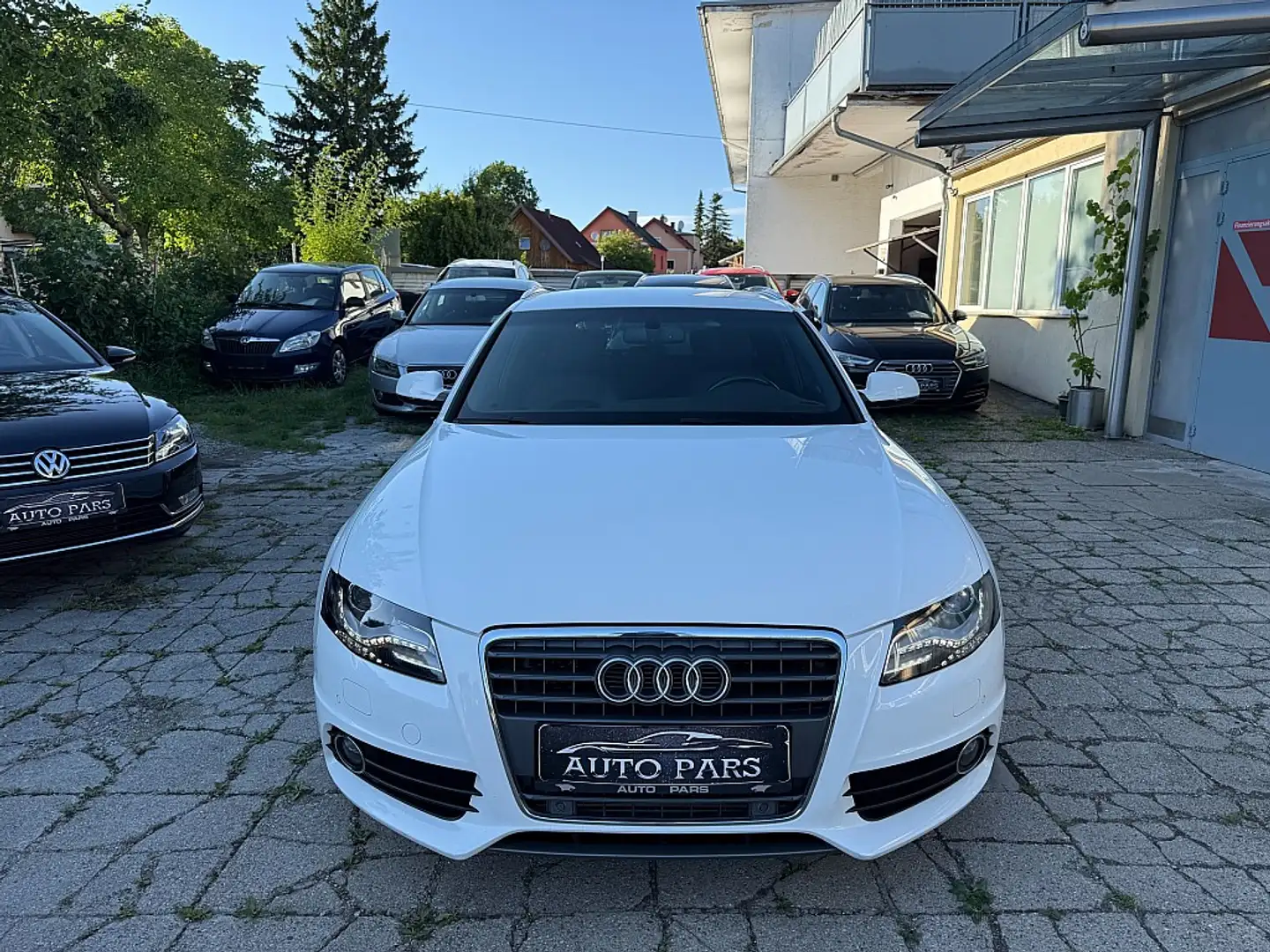 Audi A4 Avant 2,0 TDI S-LINE-ERSTBESITZ-XENON-LEDER Blanc - 2