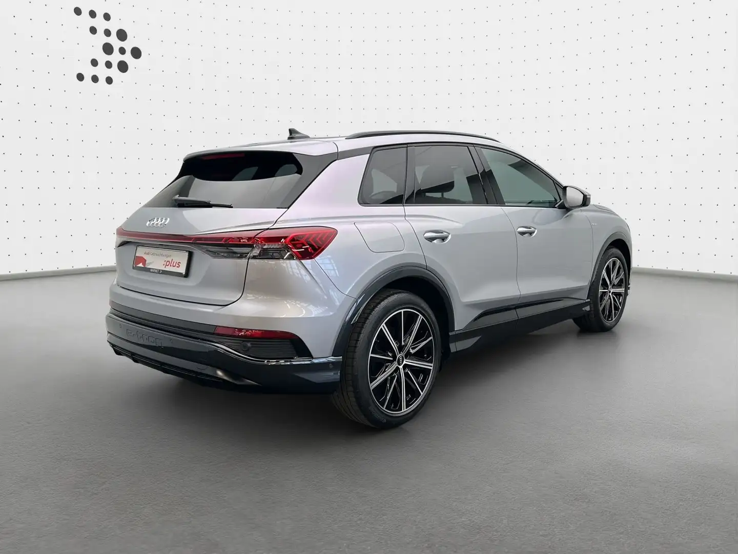 Audi Q4 e-tron 45 S line*Navi*LED*Alu*AHK*PDC*Virtual Argintiu - 2