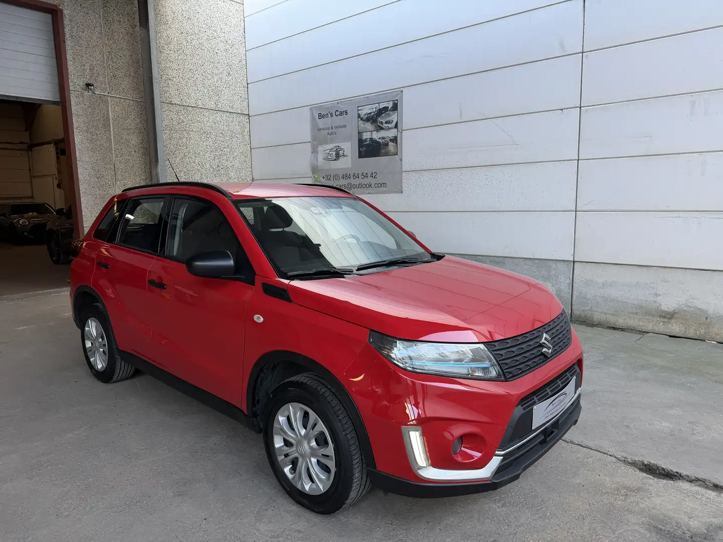 Suzuki Vitara GL 1.4 Mild-Hybride *Airco * Rouge - 2
