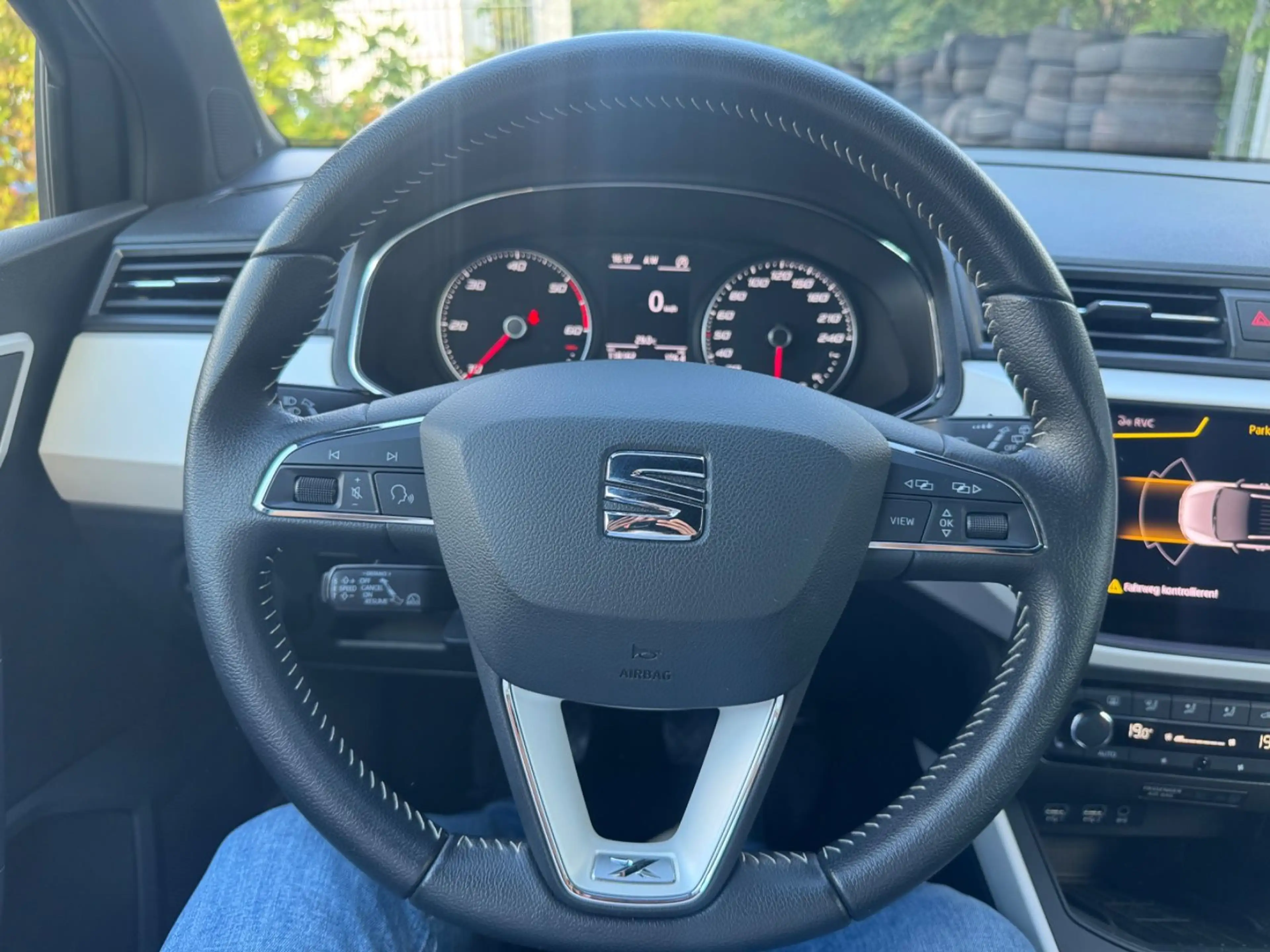 SEAT Arona Xcellence LED+Navi+ACC+Lane — photo 13
