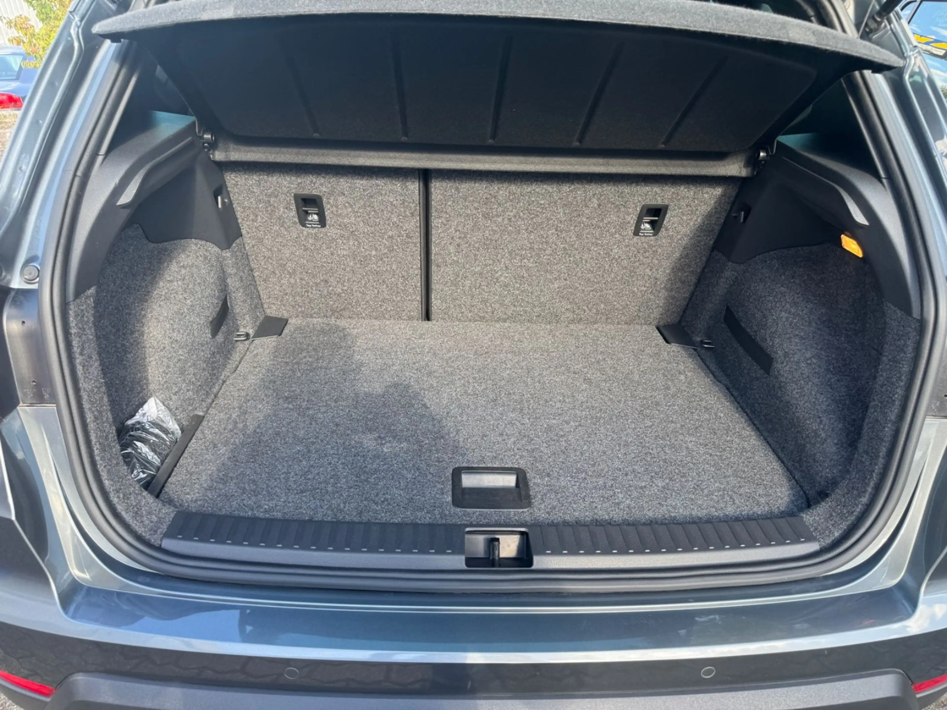 SEAT Arona Xcellence LED+Navi+ACC+Lane — photo 8