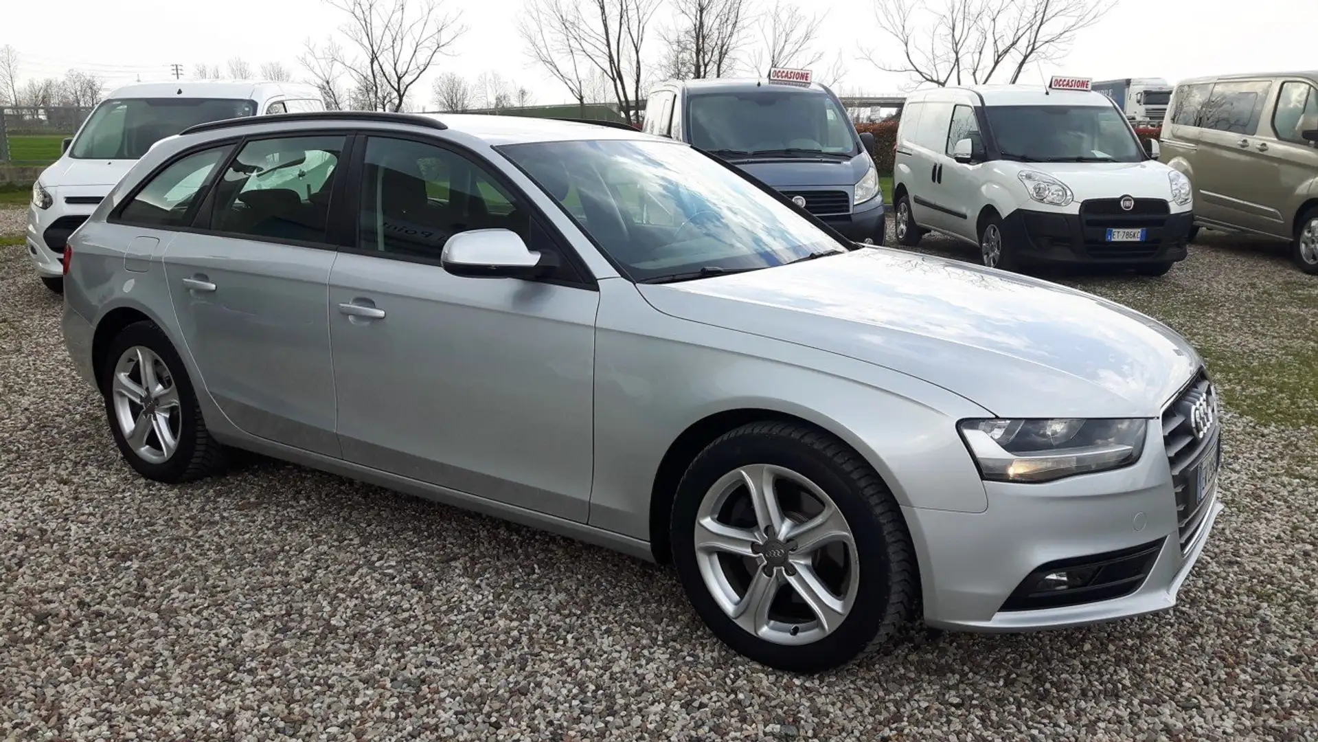 Audi A4 Avant 2.0 tdi Business Plus 150cv multitronic E6 Plateado - 2
