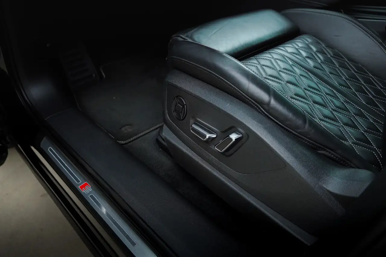 Audi e-tron Sportback Quattro S l Pano l Towbar l Bang & Olufsen l Ambient Light, миниатюра 17