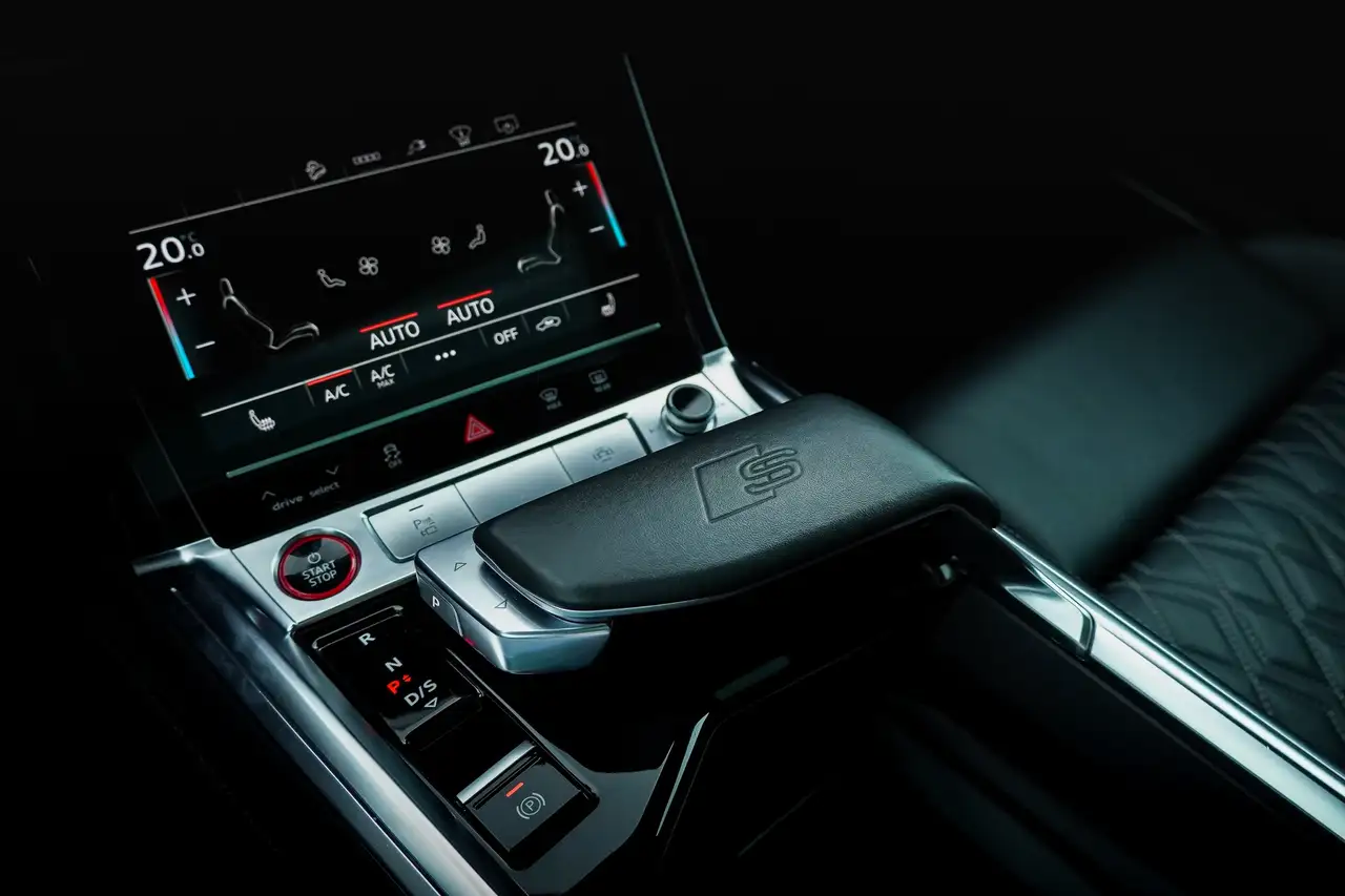 Audi e-tron Sportback Quattro S l Pano l Towbar l Bang & Olufsen l Ambient Light, миниатюра 30