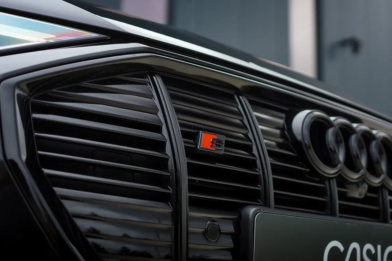 Audi e-tron Sportback Quattro S l Pano l Towbar l Bang & Olufsen l Ambient Light, миниатюра 10