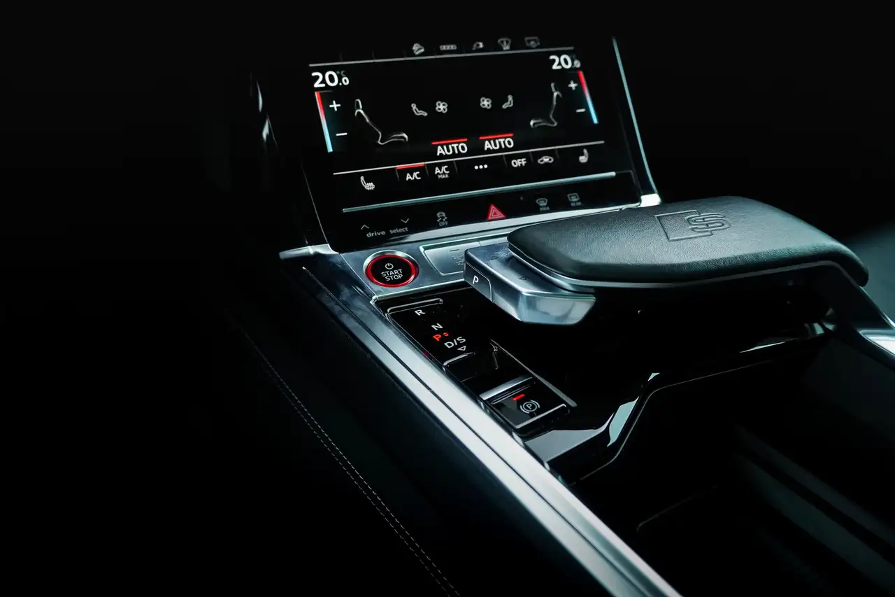 Audi e-tron Sportback Quattro S l Pano l Towbar l Bang & Olufsen l Ambient Light, миниатюра 29