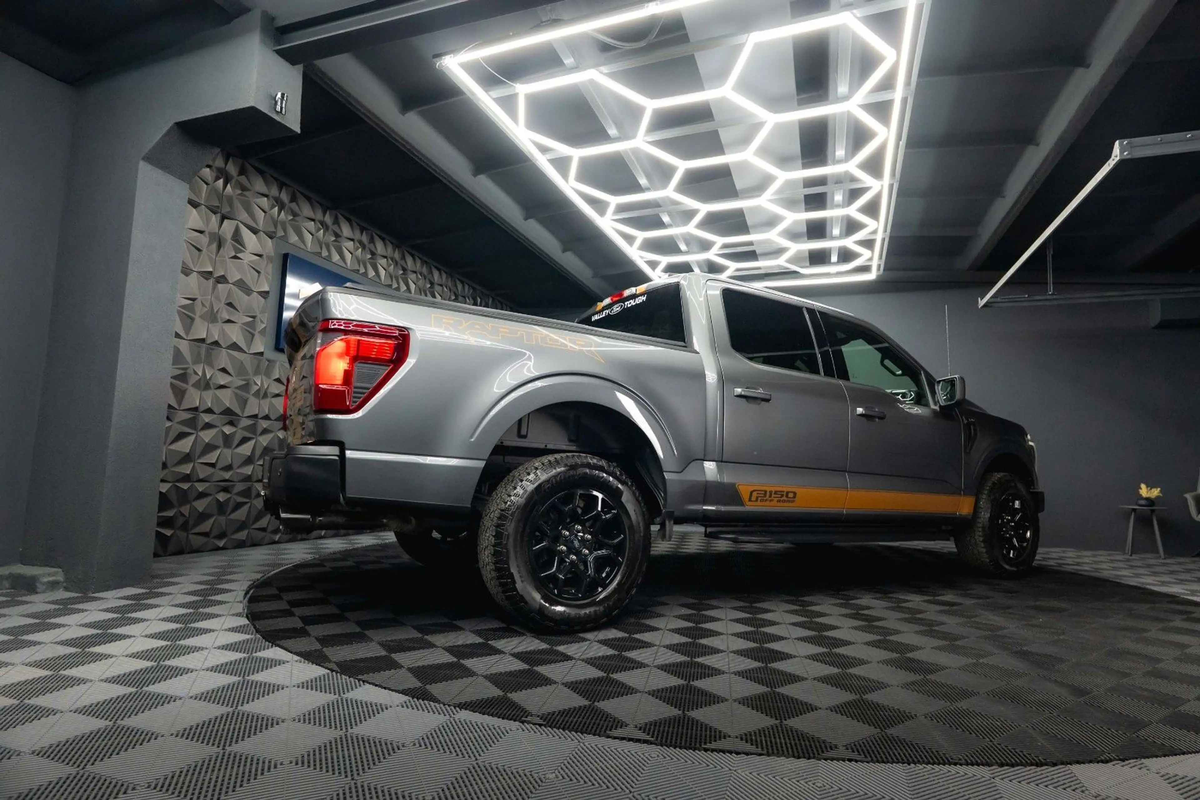 Ford F 150 F150 5.0L V8 4x4 Offroad SuperCrew RAPTOR 19% — photo 12