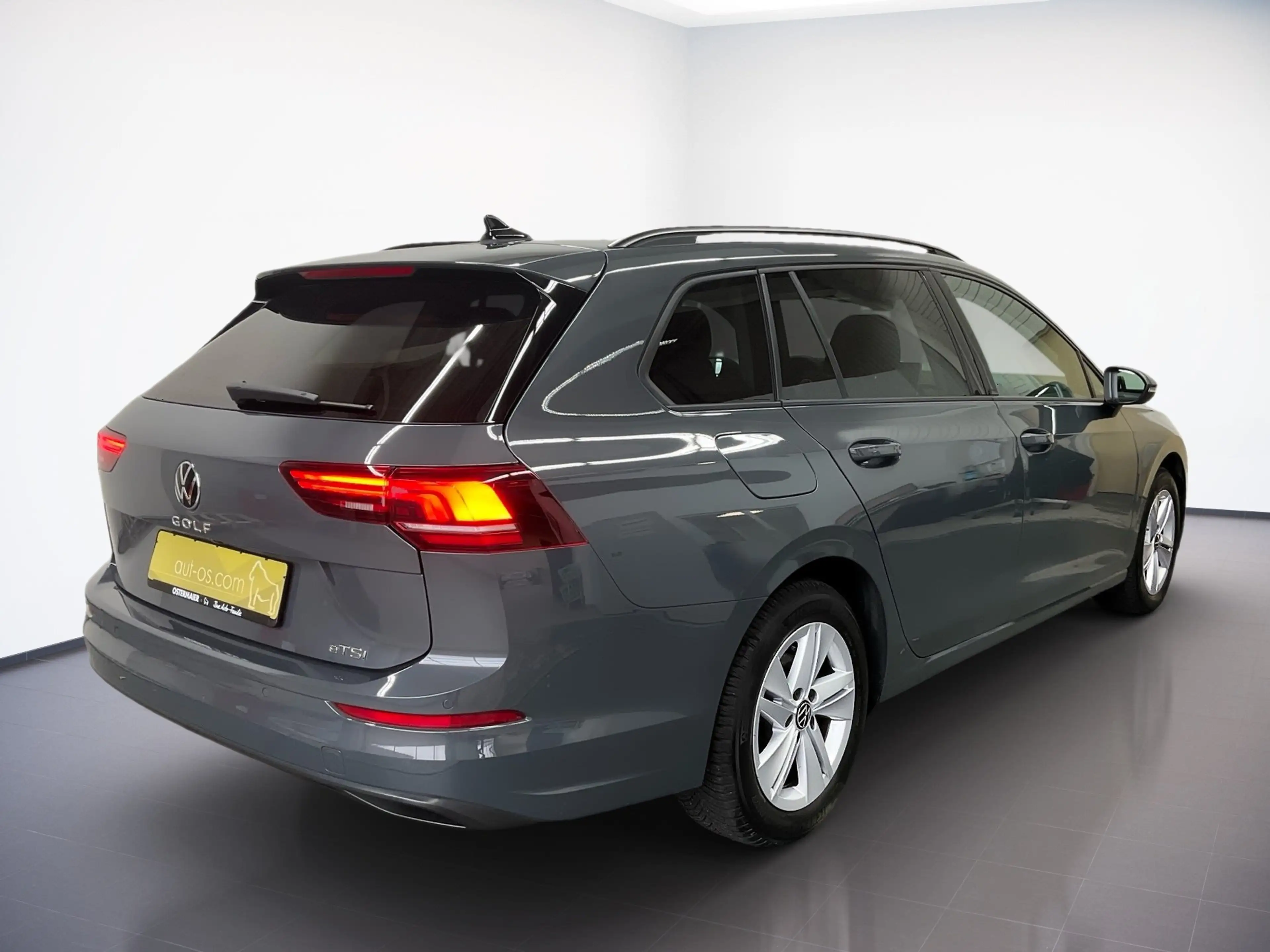 Volkswagen Golf Variant Golf VIII Variant LIFE 1.5eTSI 150PS DSG ACC.AHK.K — photo 4
