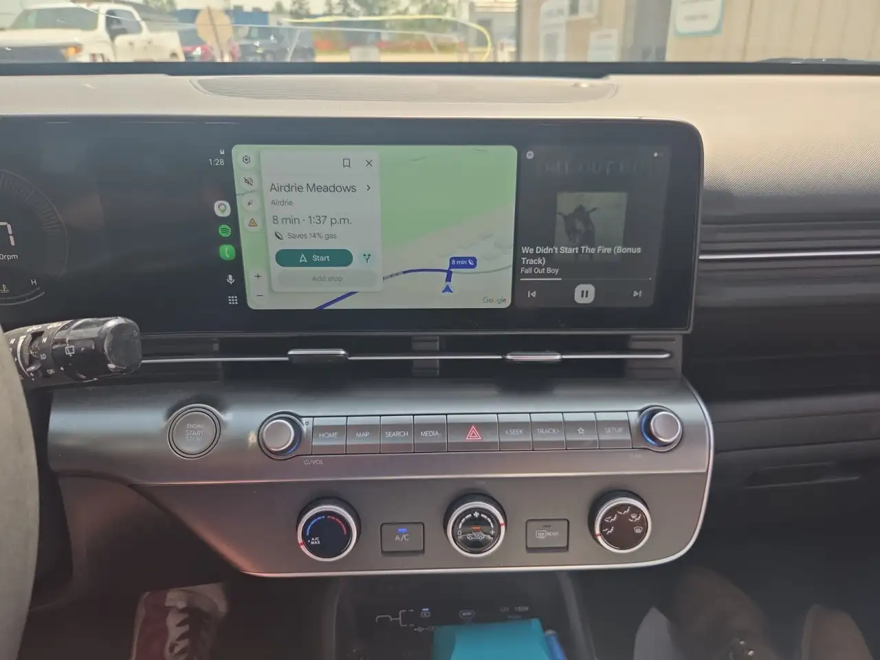 Hyundai KONA снимка Hyundai KONA