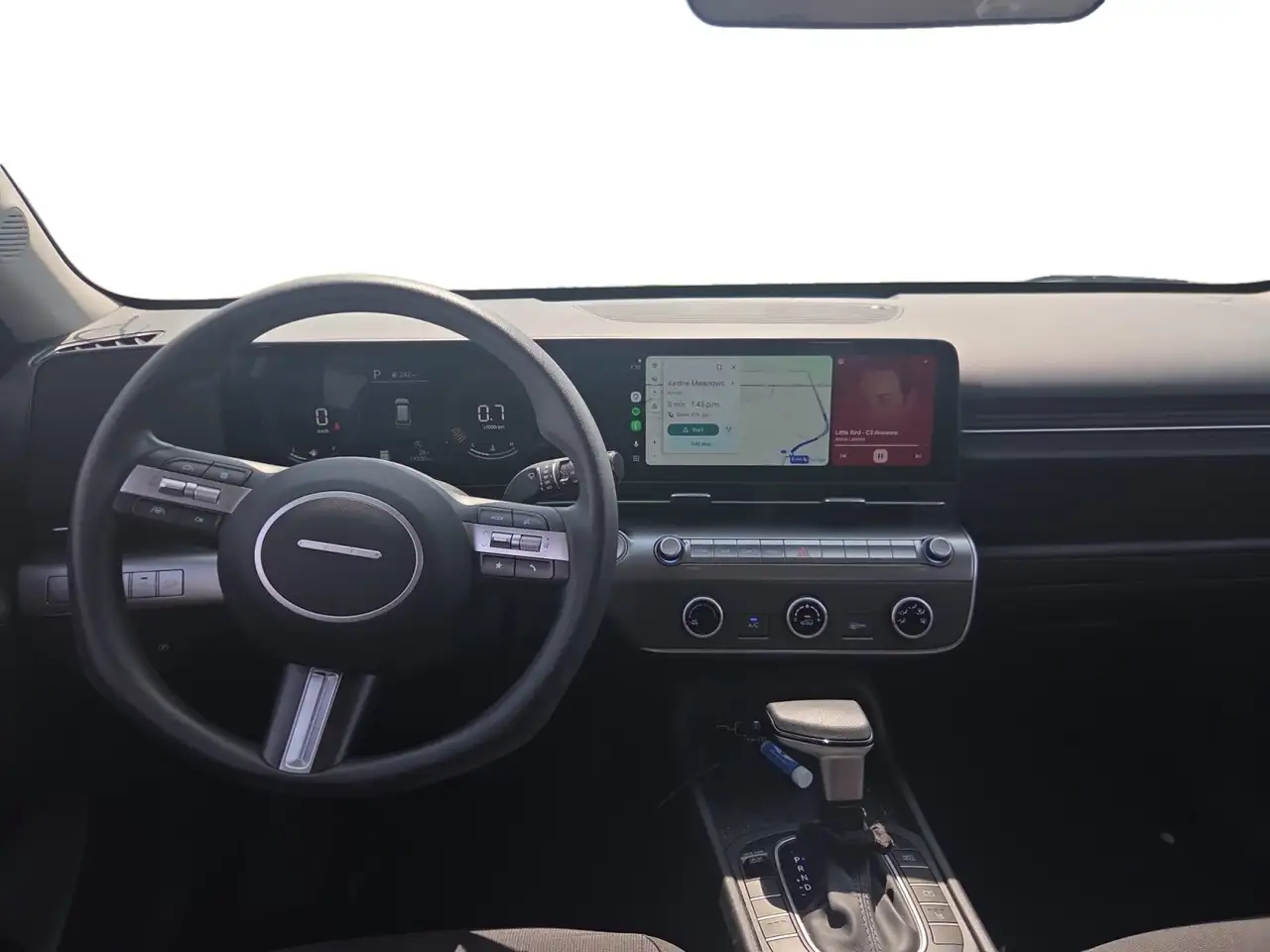 Hyundai KONA снимка Hyundai KONA