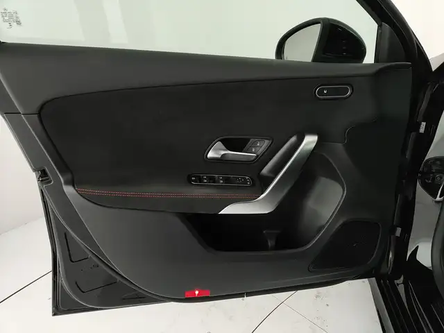 Mercedes-Benz A Class view 12