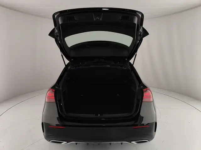 Mercedes-Benz A Class view 9