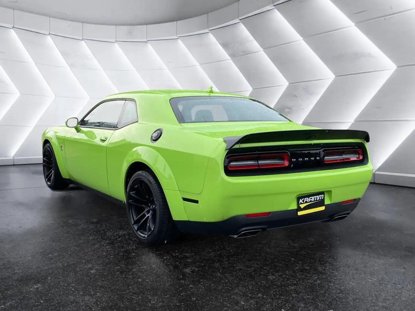 Dodge Challenger R/T Scat Pack Widebody Sportp. LED Green - 2