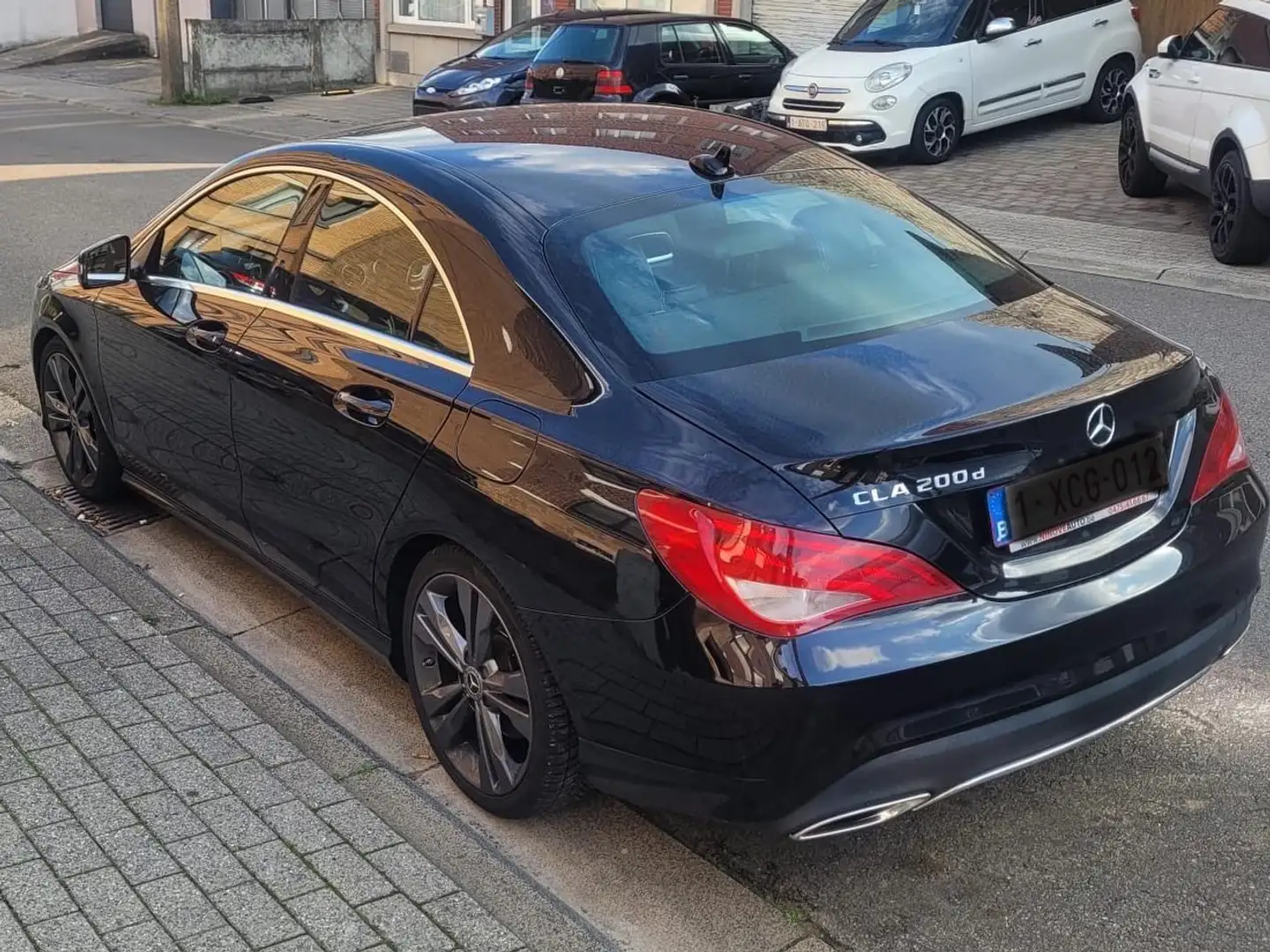 Mercedes-Benz CLA 200 CLA 200 d (EU6d-TEMP) Zwart - 1