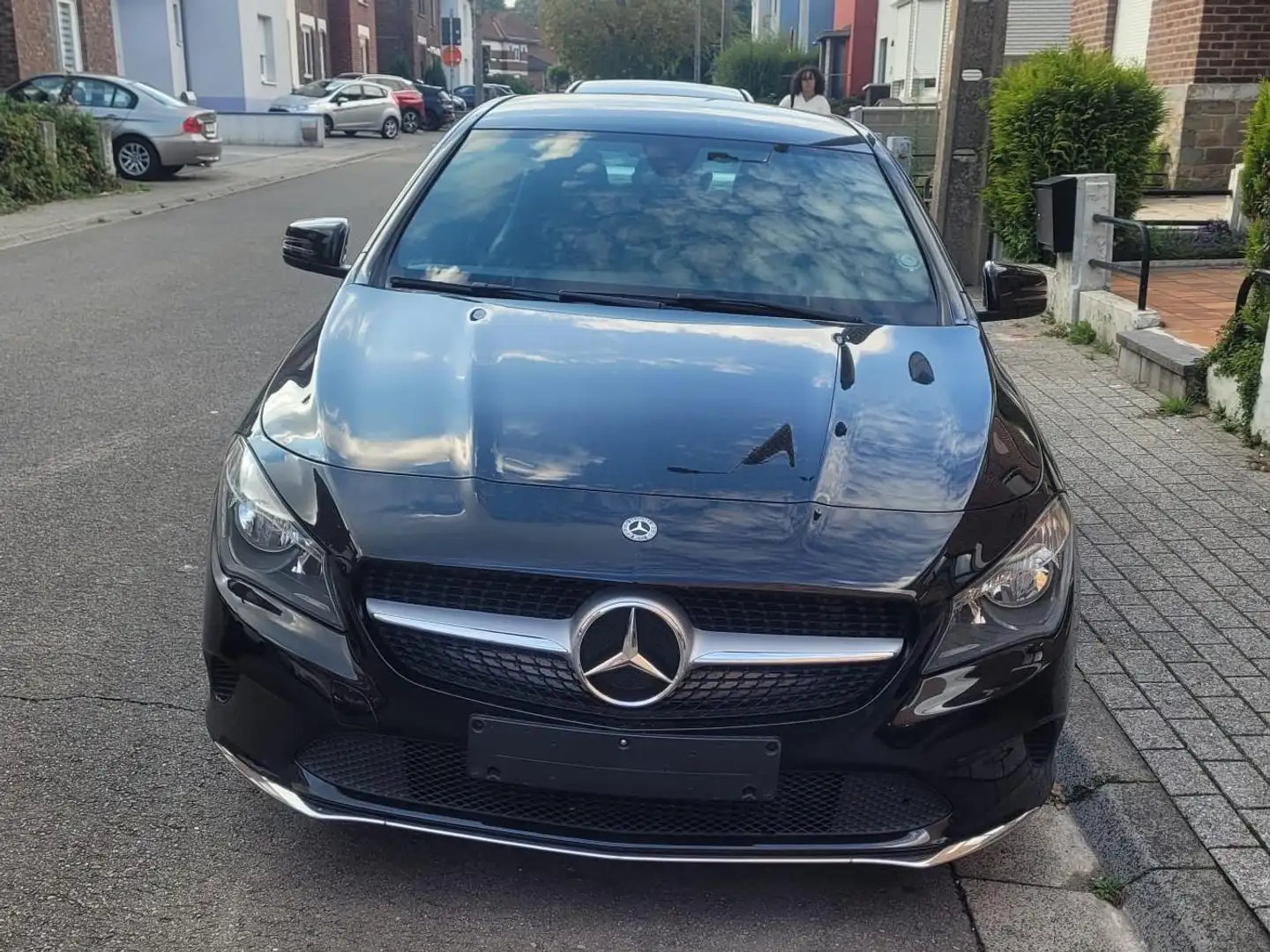 Mercedes-Benz CLA 200 CLA 200 d (EU6d-TEMP) Zwart - 2
