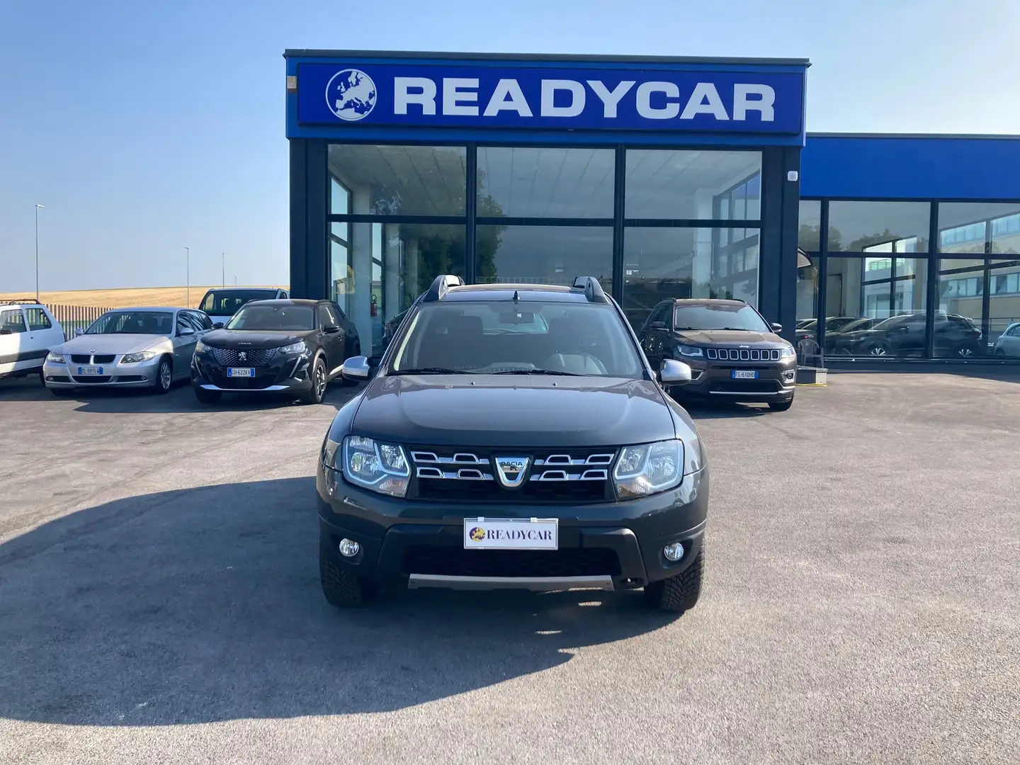 Dacia Duster 1.6 Laureate Gpl 4x2 105cv Gris - 1