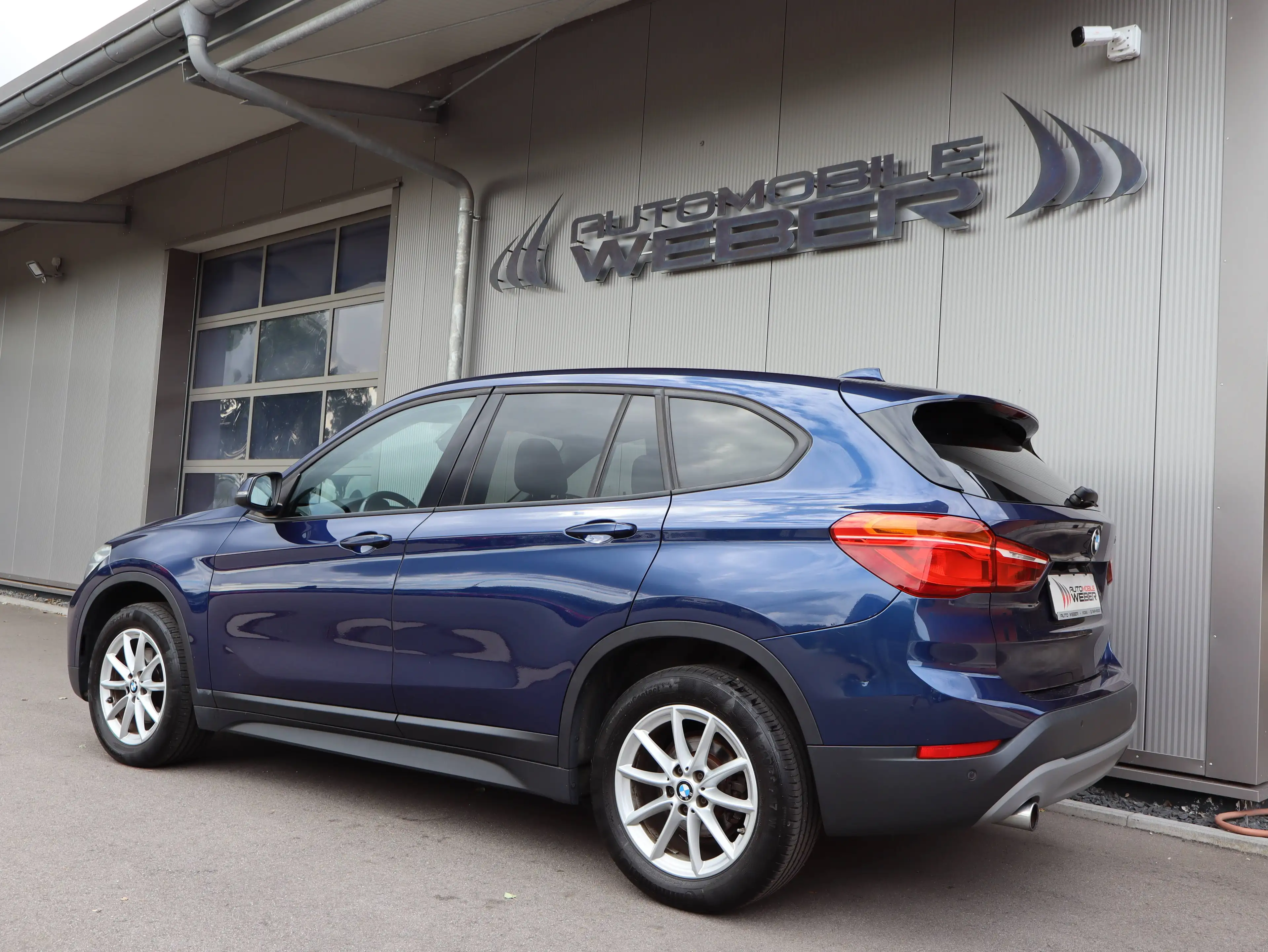 BMW X1 sDrive18d ADVANTAGE *NAVI*PANORAMA*DAB*SHZ*KAMERA* — photo 4
