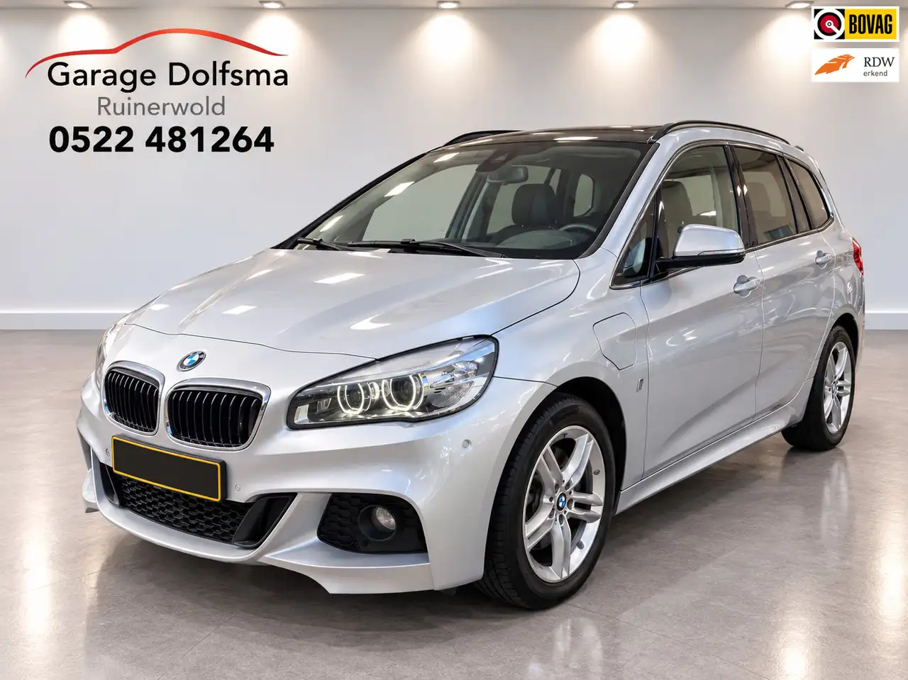 BMW 225