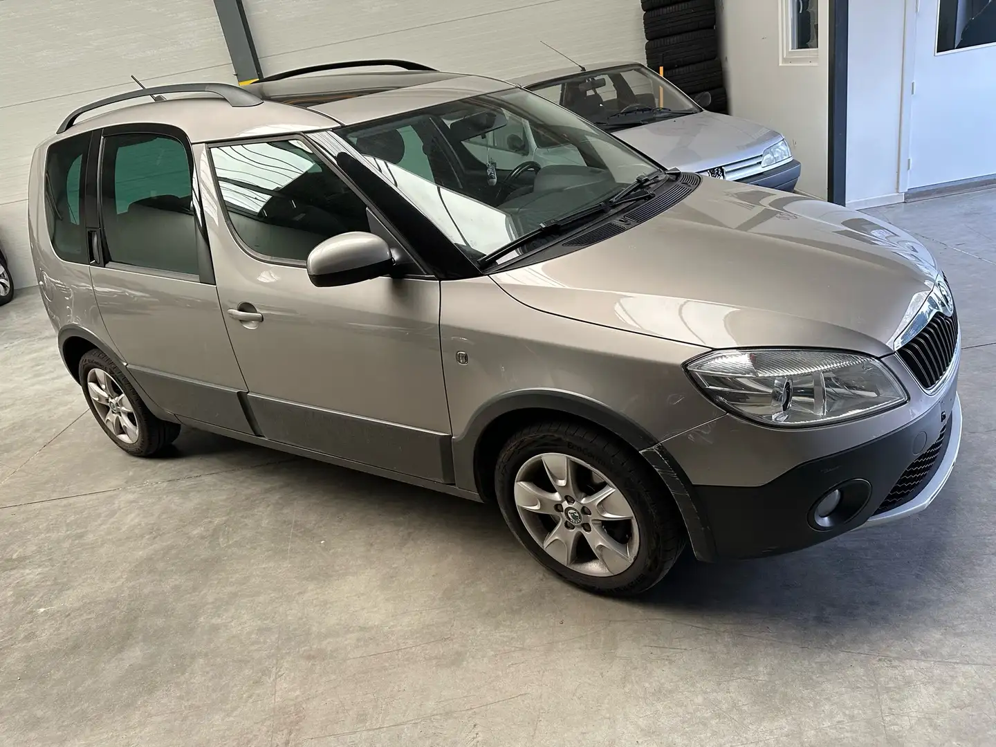 Skoda Roomster 1.6 CR TDi Disney On Ice DPF Grigio - 2